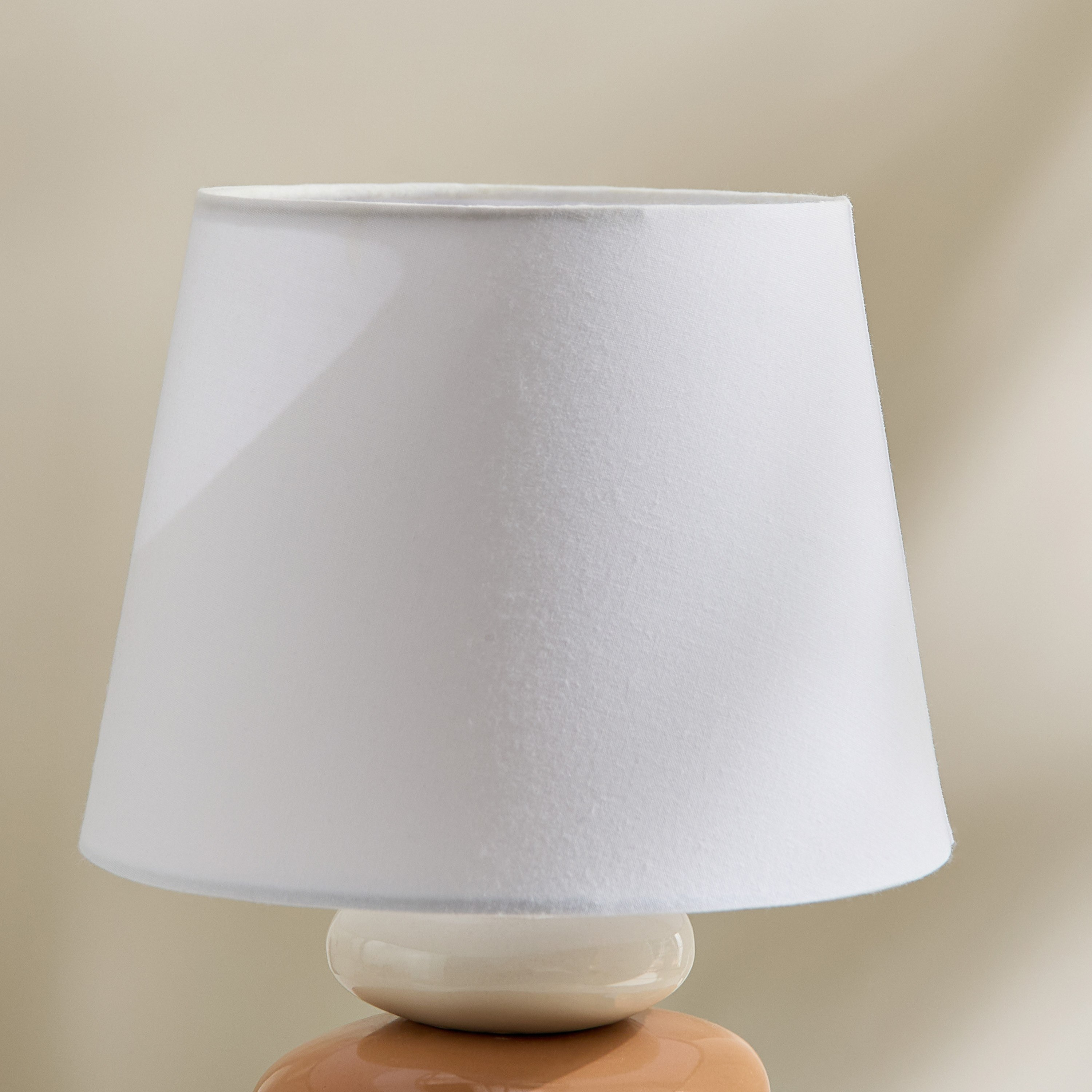 مصباح طاولة سيراميك مع غطاء قماش من ماربيلا - 29 سم-hbxbedroom-lighting-tablelamps-image-3