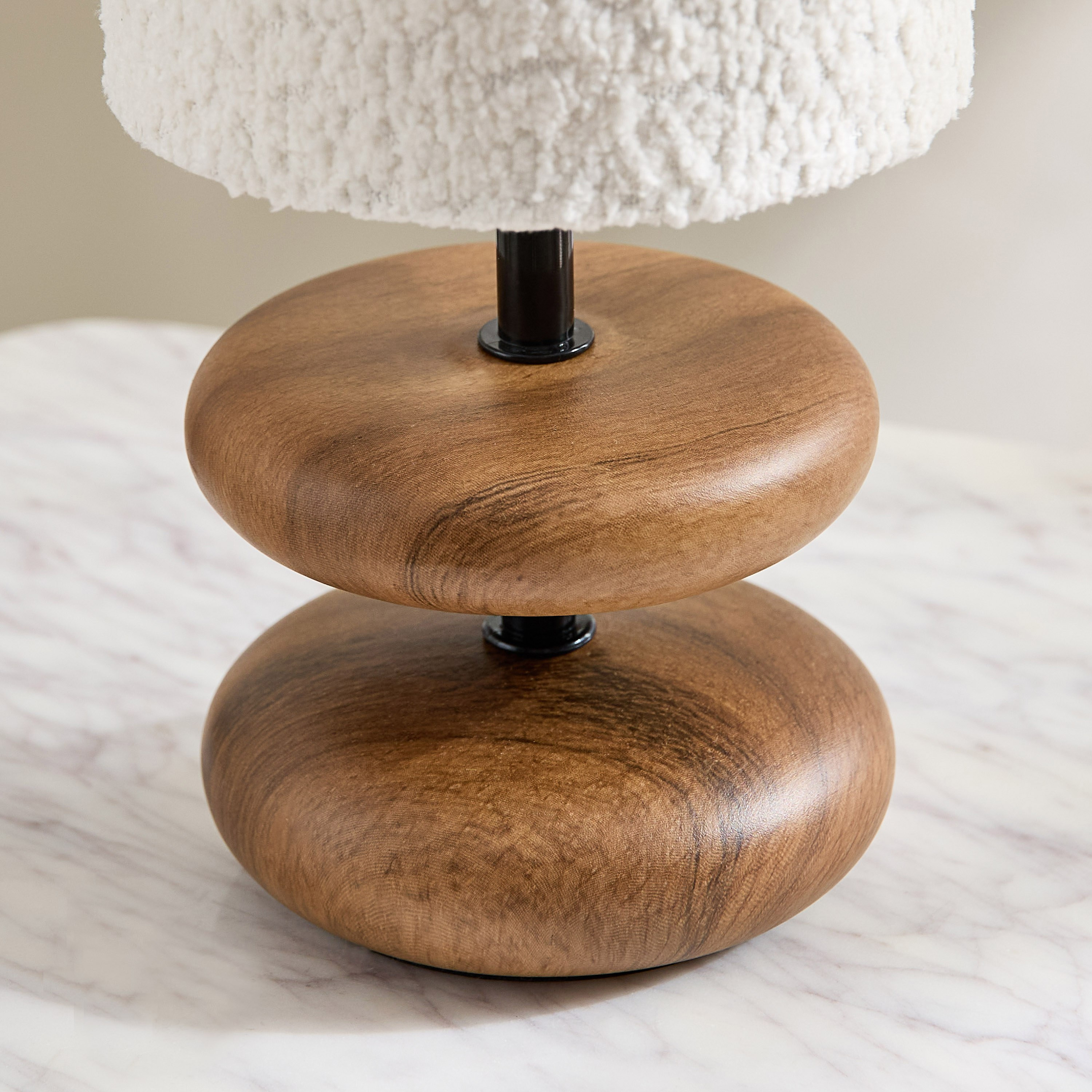 مصباح طاولة سيراميك مع غطاء كشمير وبوكليه من ماربيلا - 33.5 سم-hbxbedroom-lighting-tablelamps-image-4