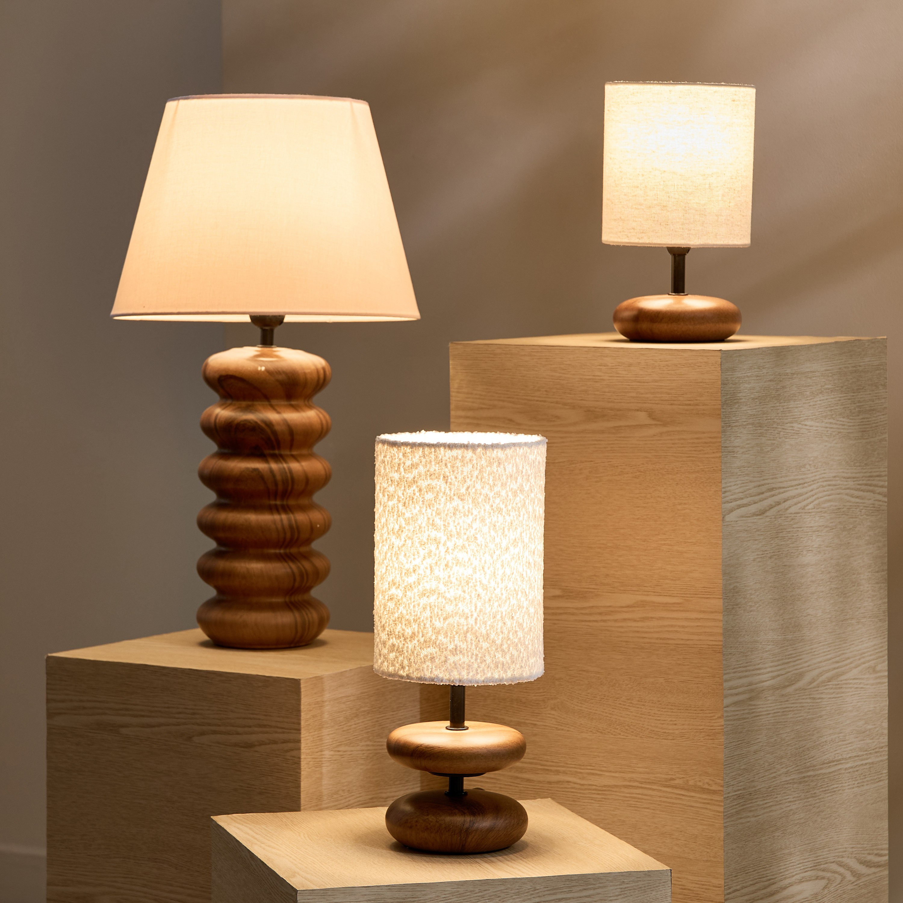 مصباح طاولة سيراميك مع غطاء قماش من ماربيلا - 56.5 سم-hbxbedroom-lighting-tablelamps-image-6