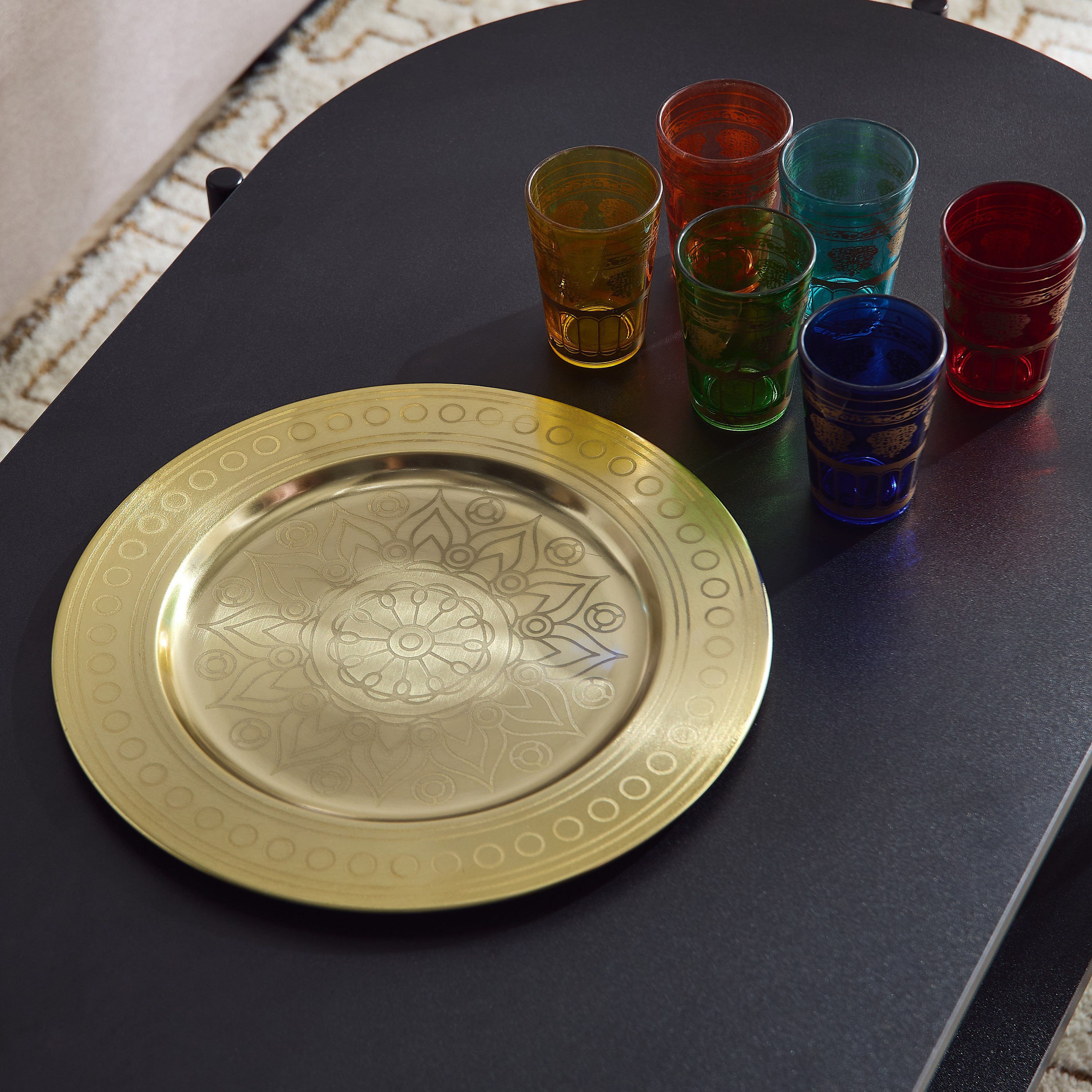 طقم أكواب 6 قطع مع صينية معدن مستديرة من إينيد-hbxhomeware-hbxdecorandfurnishings-image-2