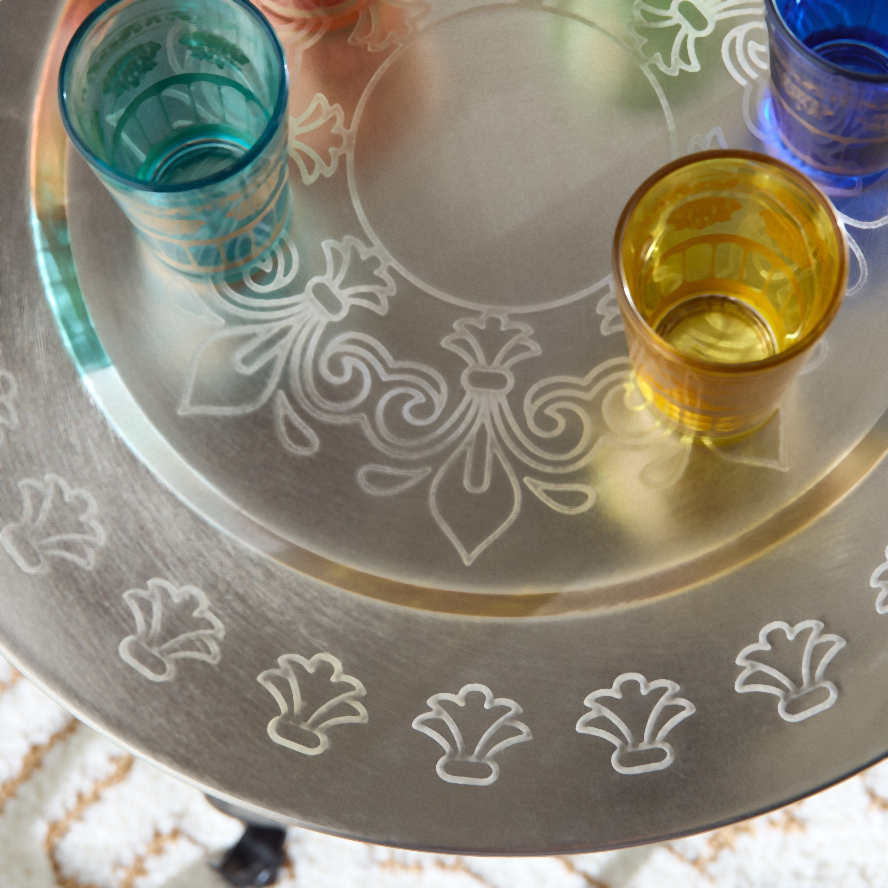 طقم أكواب 6 قطع مع طاولة بصينية معدنية وزخارف مغربية من إنيد-hbxhomeware-homedecor-figurinesandornaments-image-4