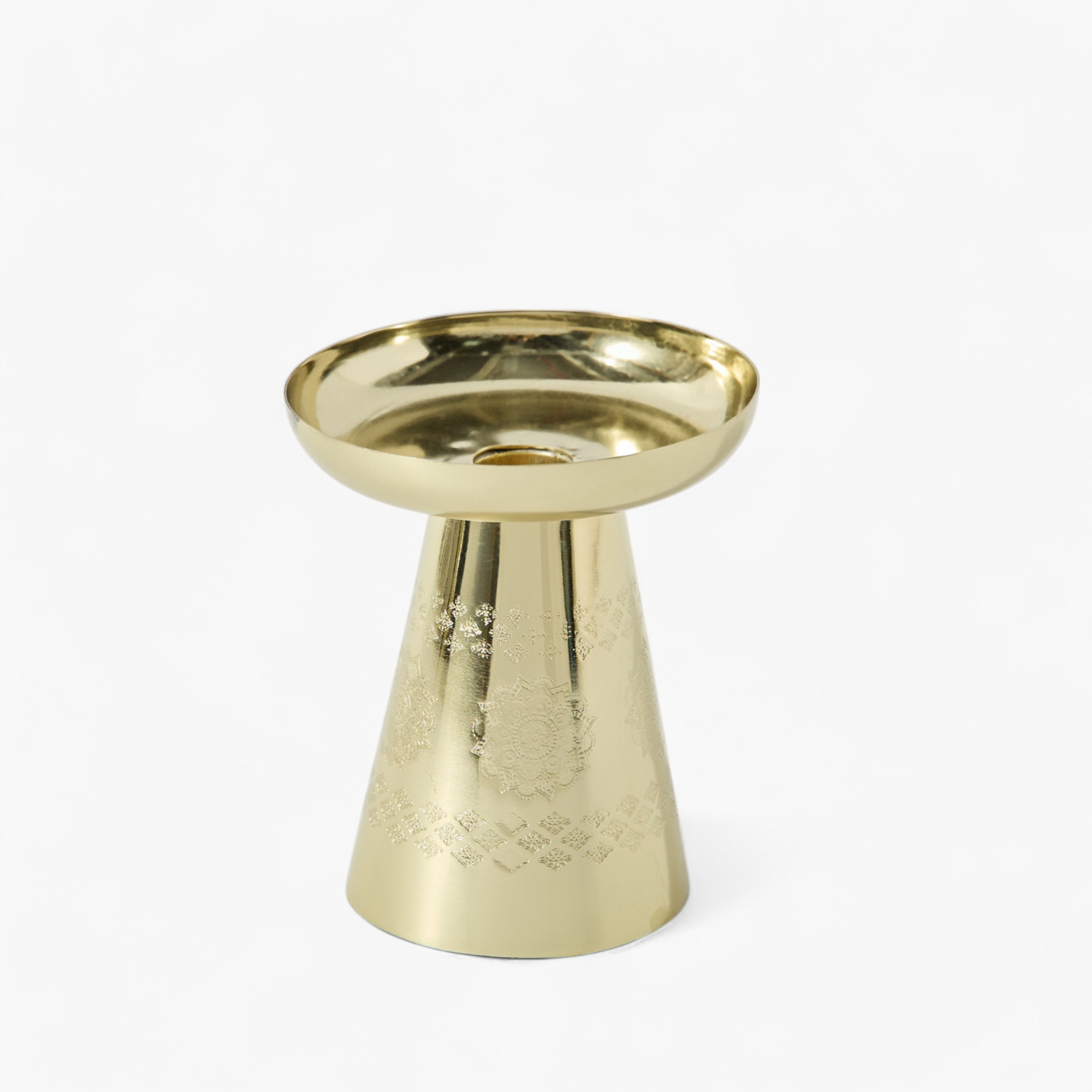 حامل شموع معدن محفور من إيساك - 10.5x10.5x12 سم-hbxlivingroom-decorandaccessories-candleholders-image-6