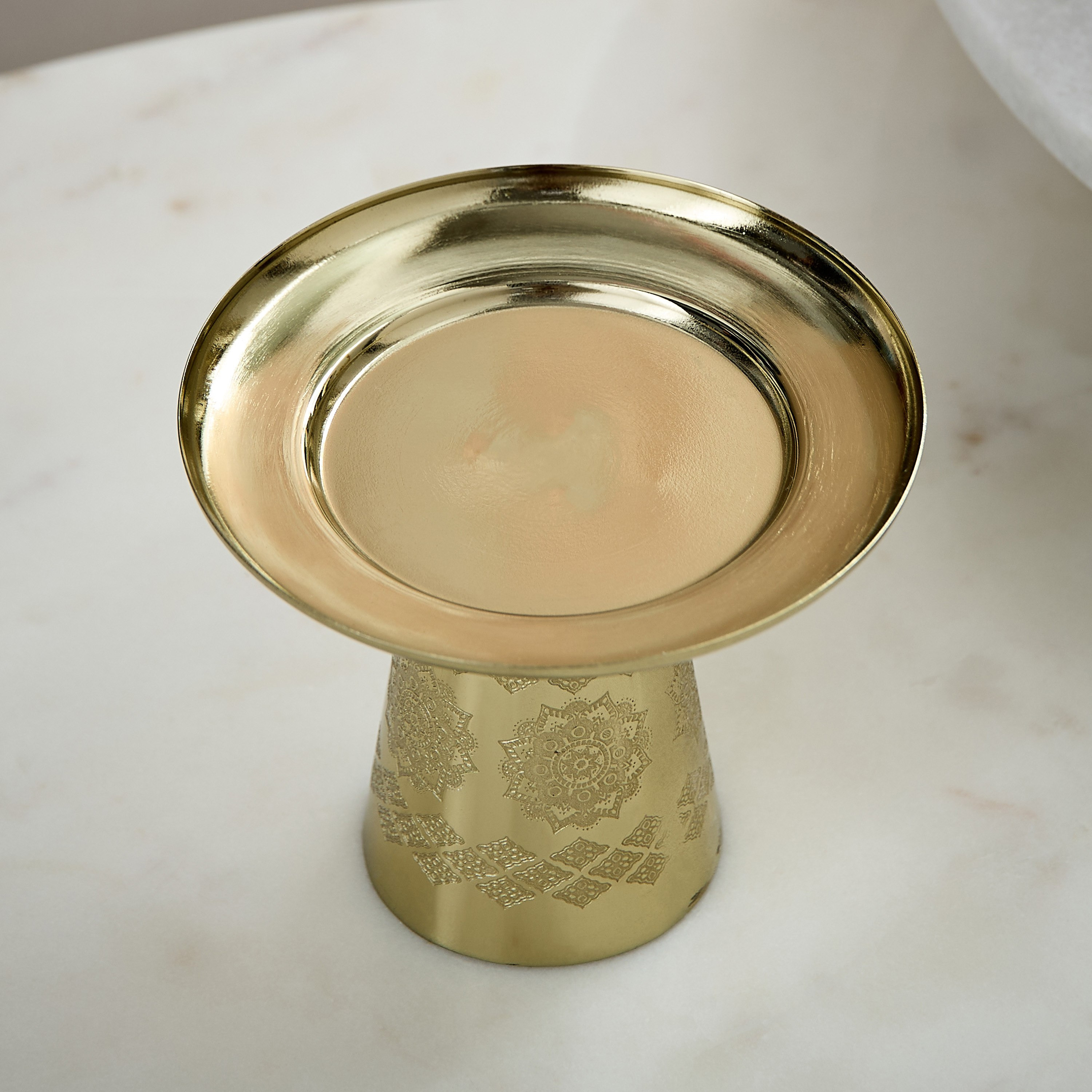 حامل شموع معدني محفور من إيساك - 12.5x12.5x11 سم-hbxlivingroom-decorandaccessories-candleholders-image-3