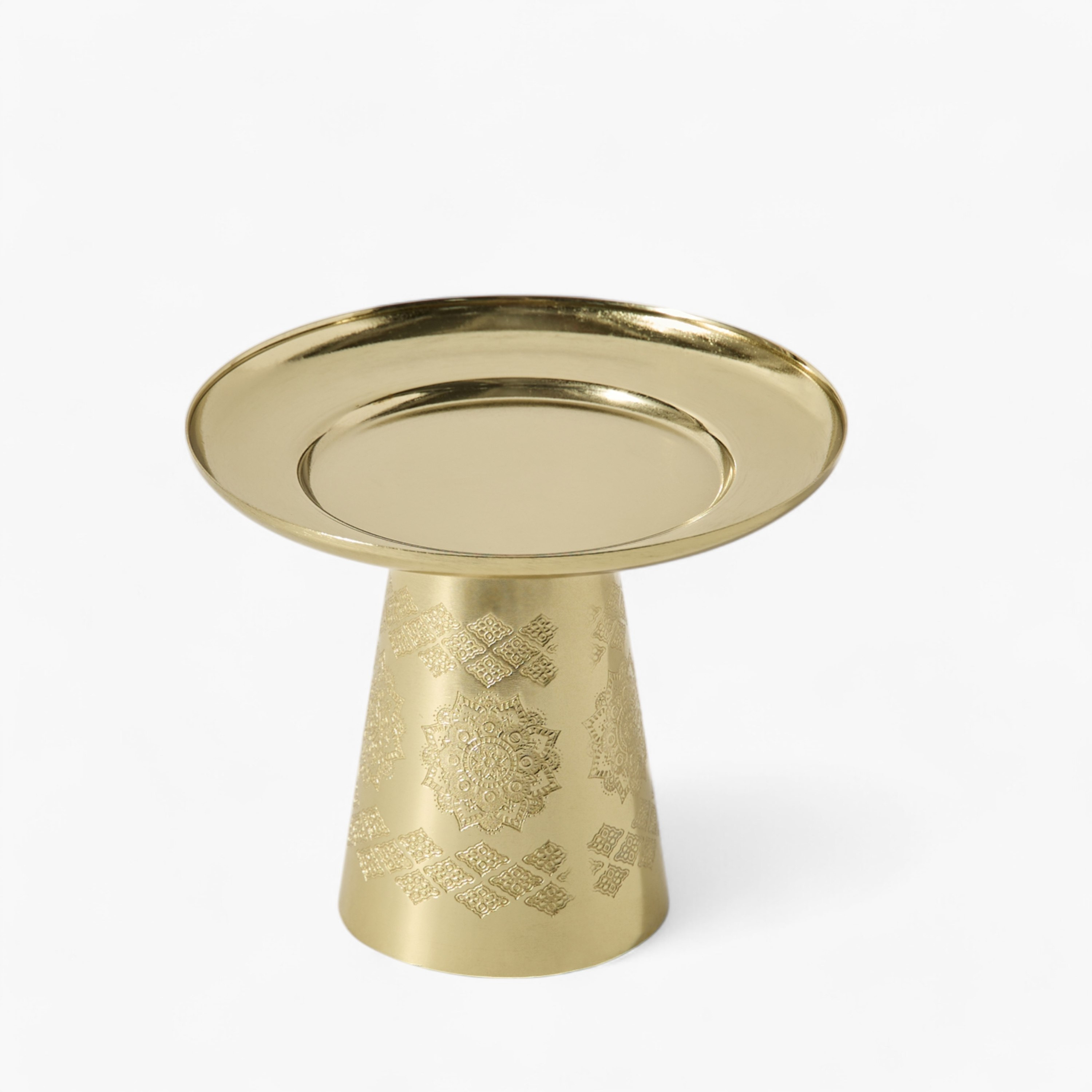 حامل شموع معدني محفور من إيساك - 12.5x12.5x11 سم-hbxlivingroom-decorandaccessories-candleholders-image-6