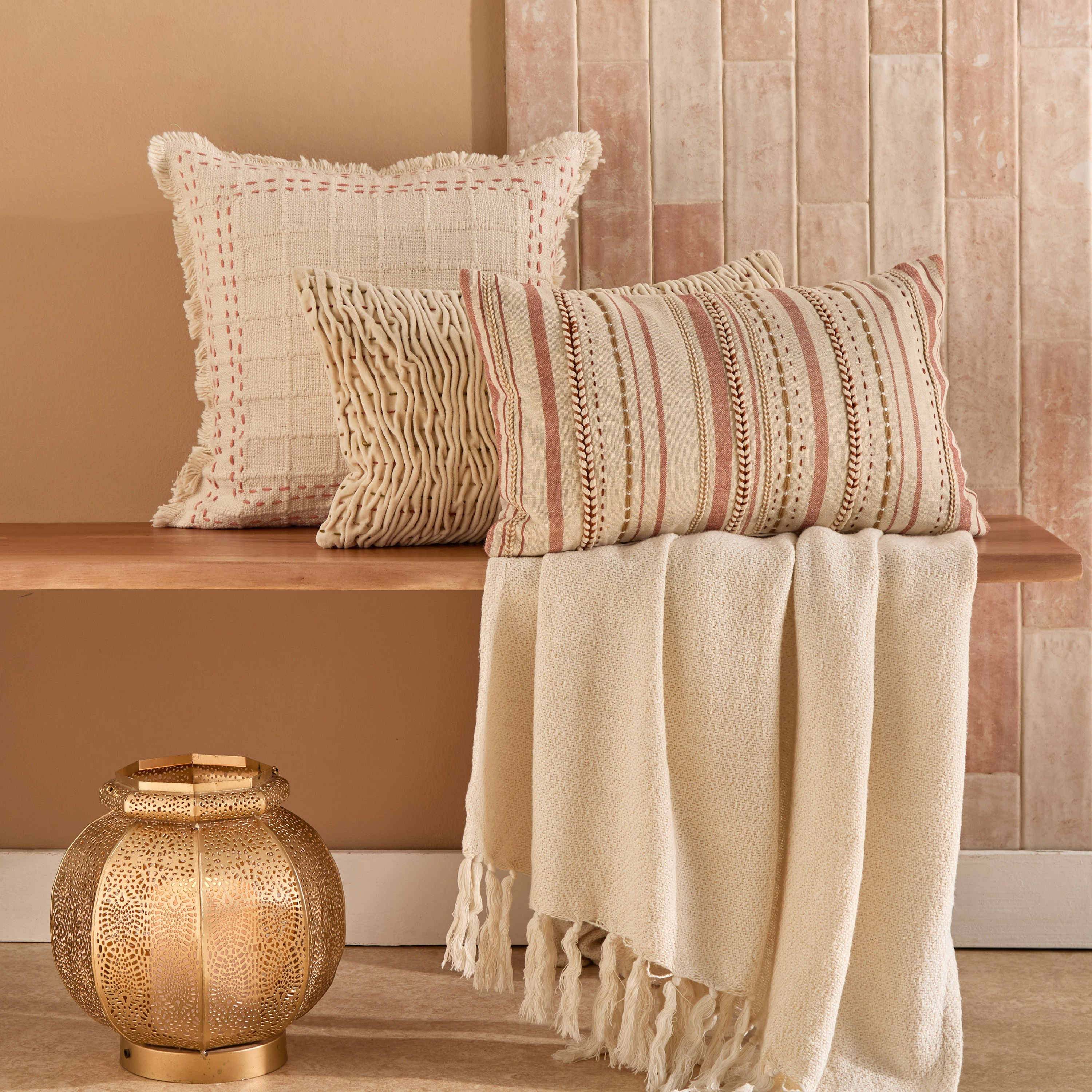 Warm Oasis Rustic Kantha Pucker Filled Cushion - 30x50 cm-hbxhomeware-hbxbedroom-image-4