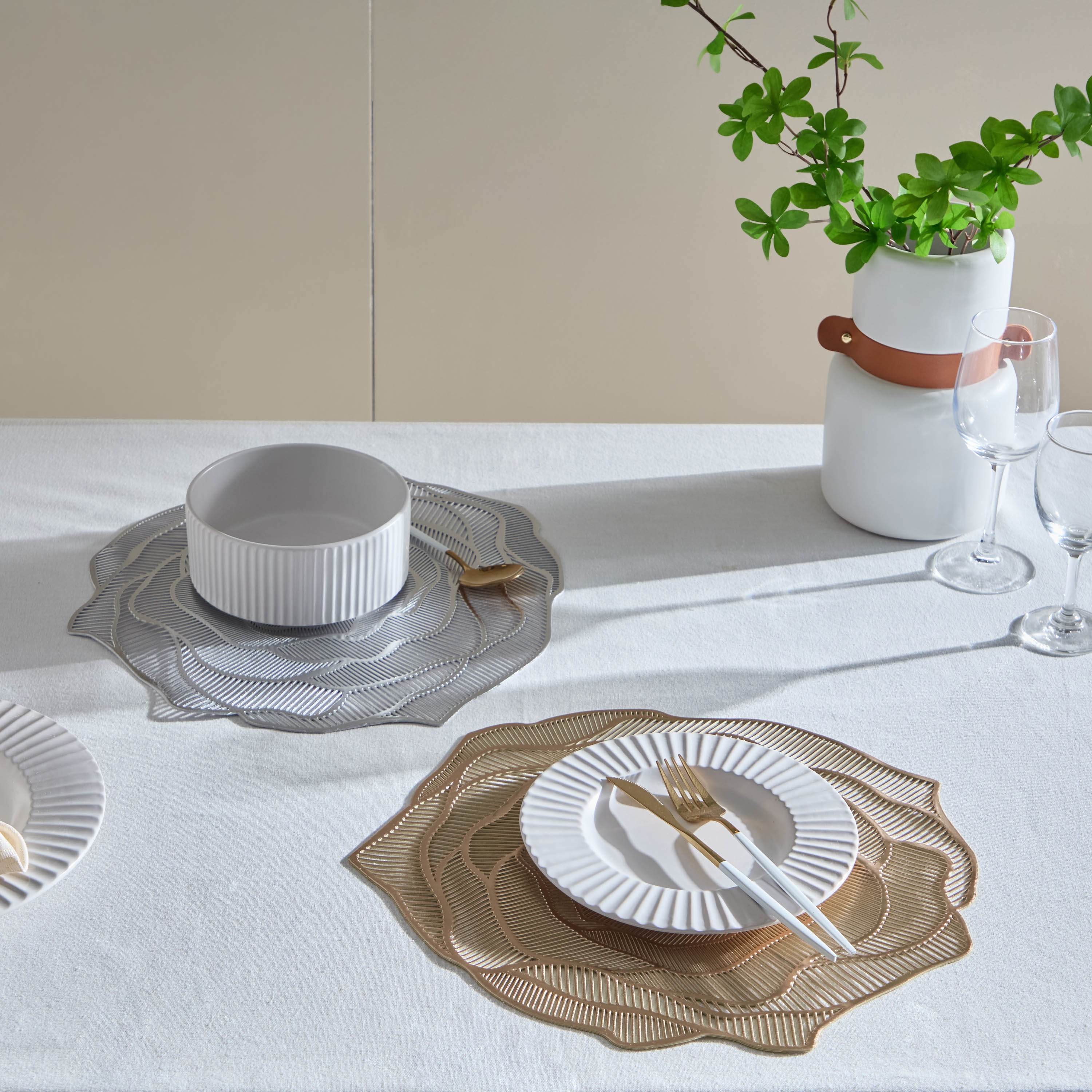 Rosina PVC Placemat - 38 cm-hbxdecorandfurnishings-homefurnishings-tablelinens-image-4