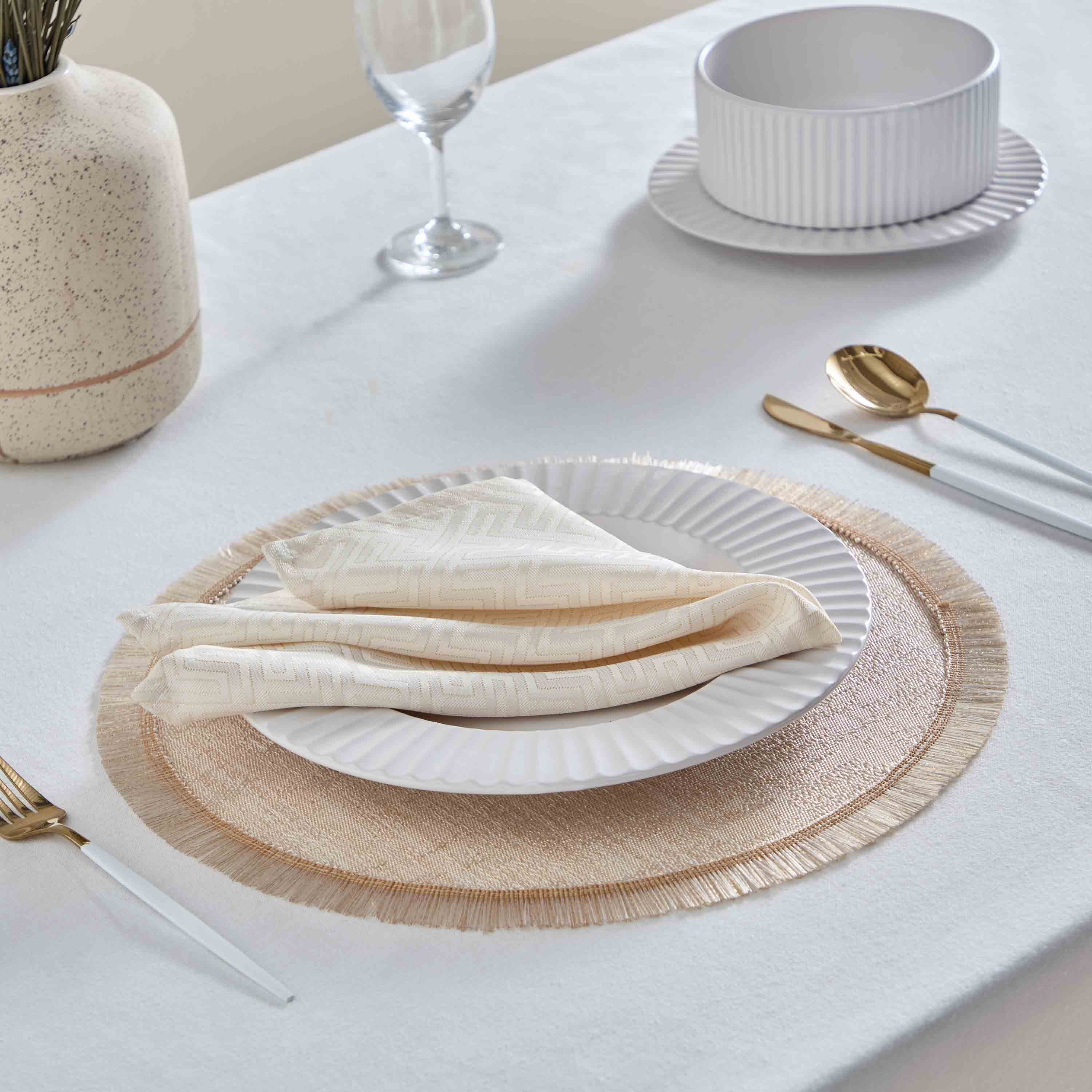 Jane Placemat with Fringe - 38 cm-hbxdecorandfurnishings-homefurnishings-tablelinens-image-4