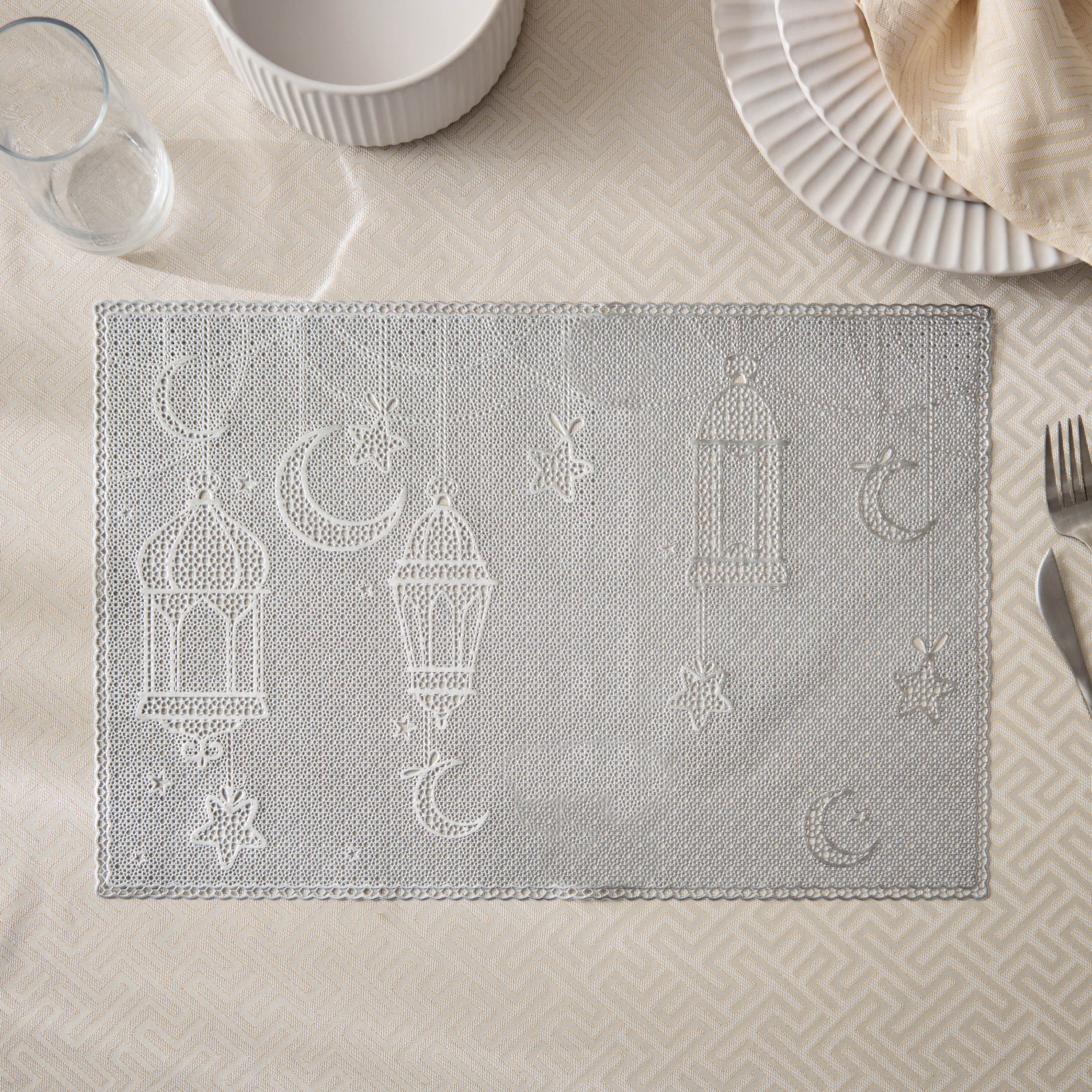 لبادة صحون من لاتيرن - 33x45 سم-hbxdecorandfurnishings-homefurnishings-tablelinens-image-1