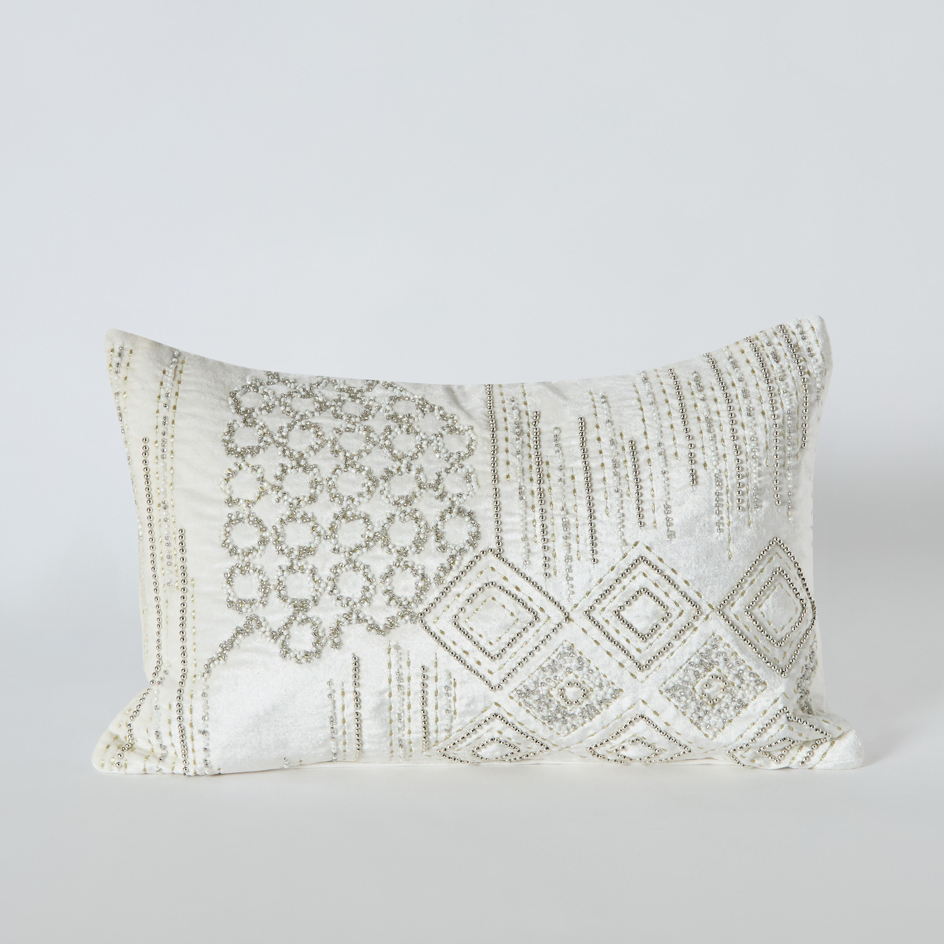وسادة محشوة دايموند من بيترا - 30x50 سم-hbxhomeware-hbxbedroom-image-5