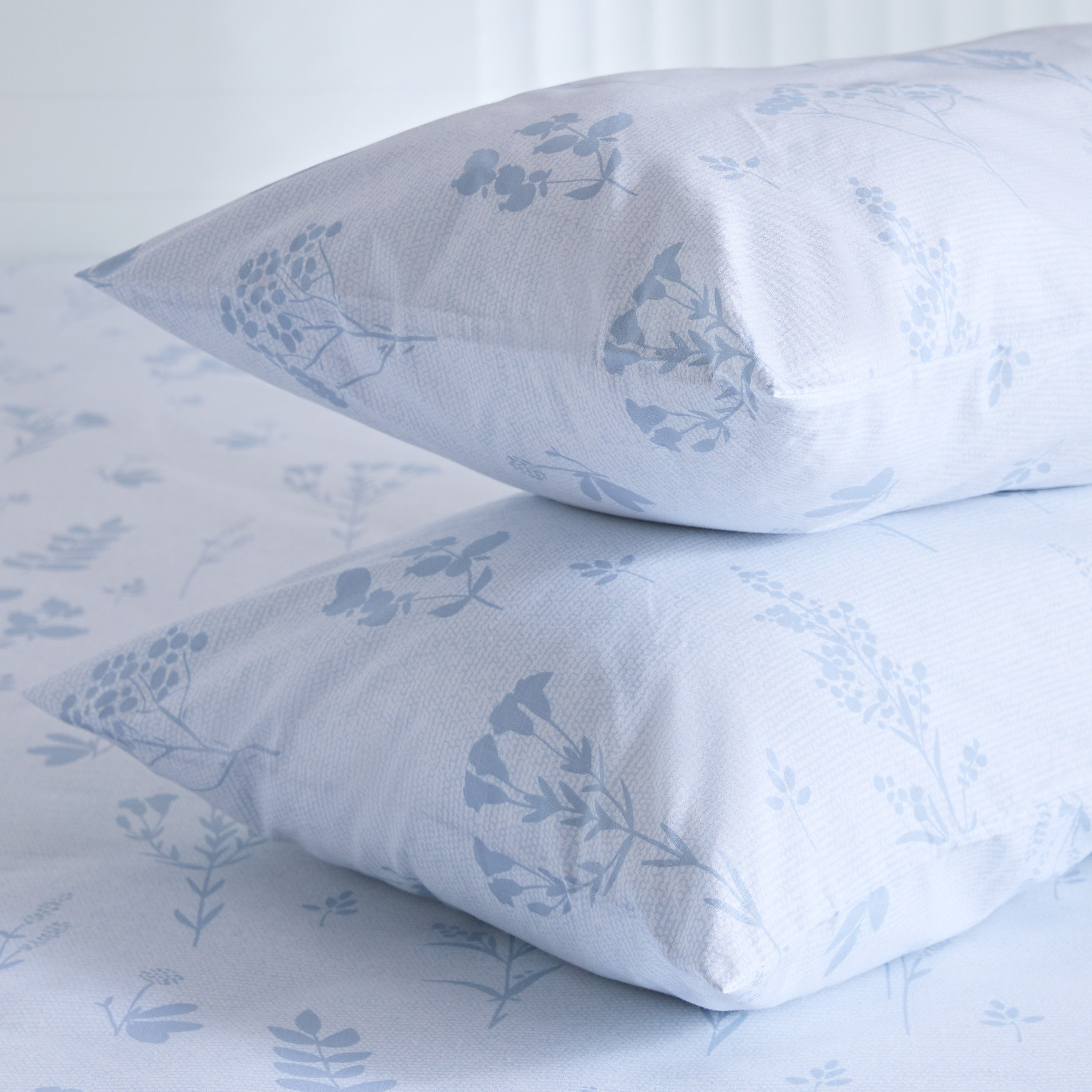 طقم غطاء وسادة بولي قطن قطعتين جيمو من ألبانيا - 50x75 سم-hbxhomeware-hbxbedroom-image-5