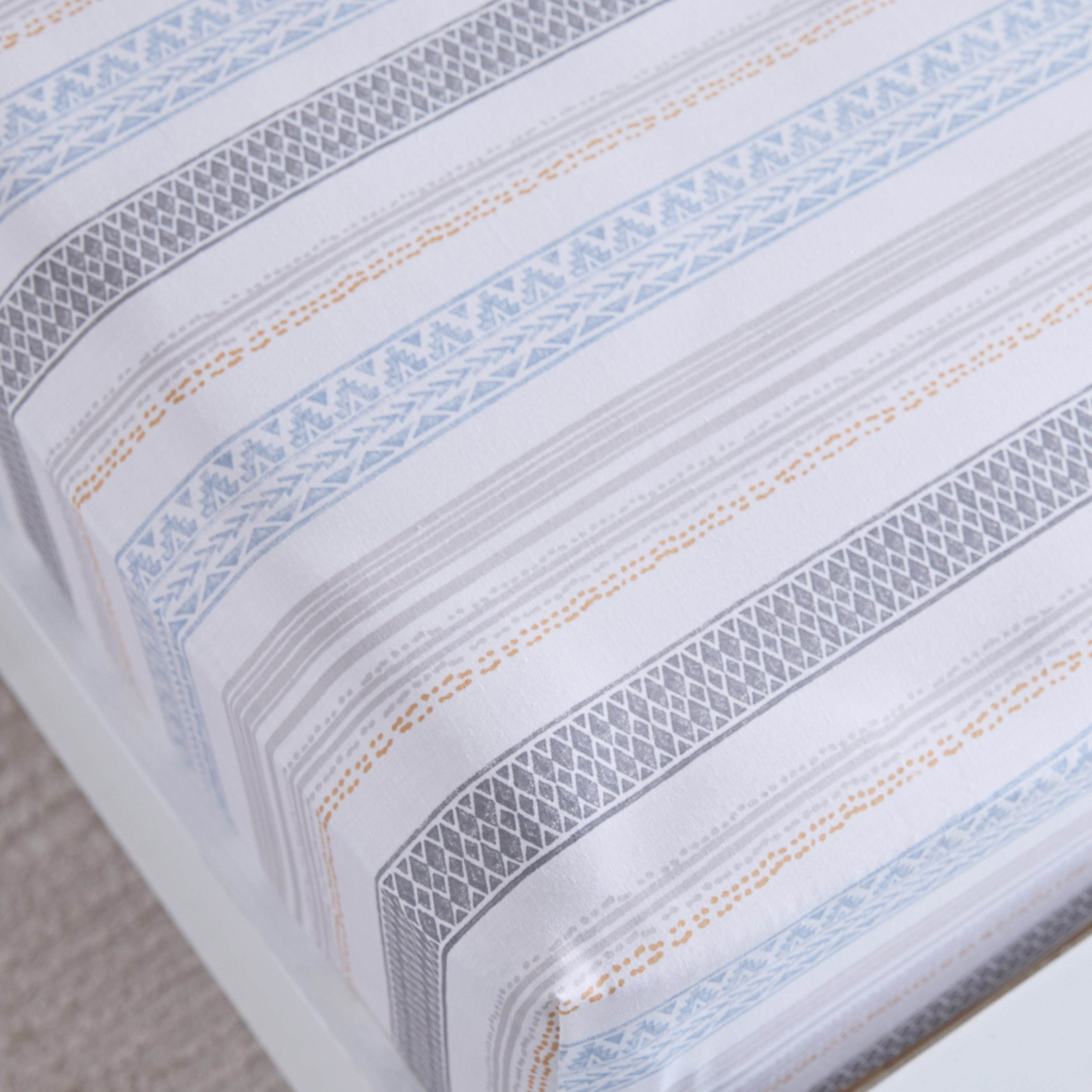 Albania Oran Polycotton King Flat Sheet - 240x260 cm-hbxhomeware-hbxbedroom-image-4
