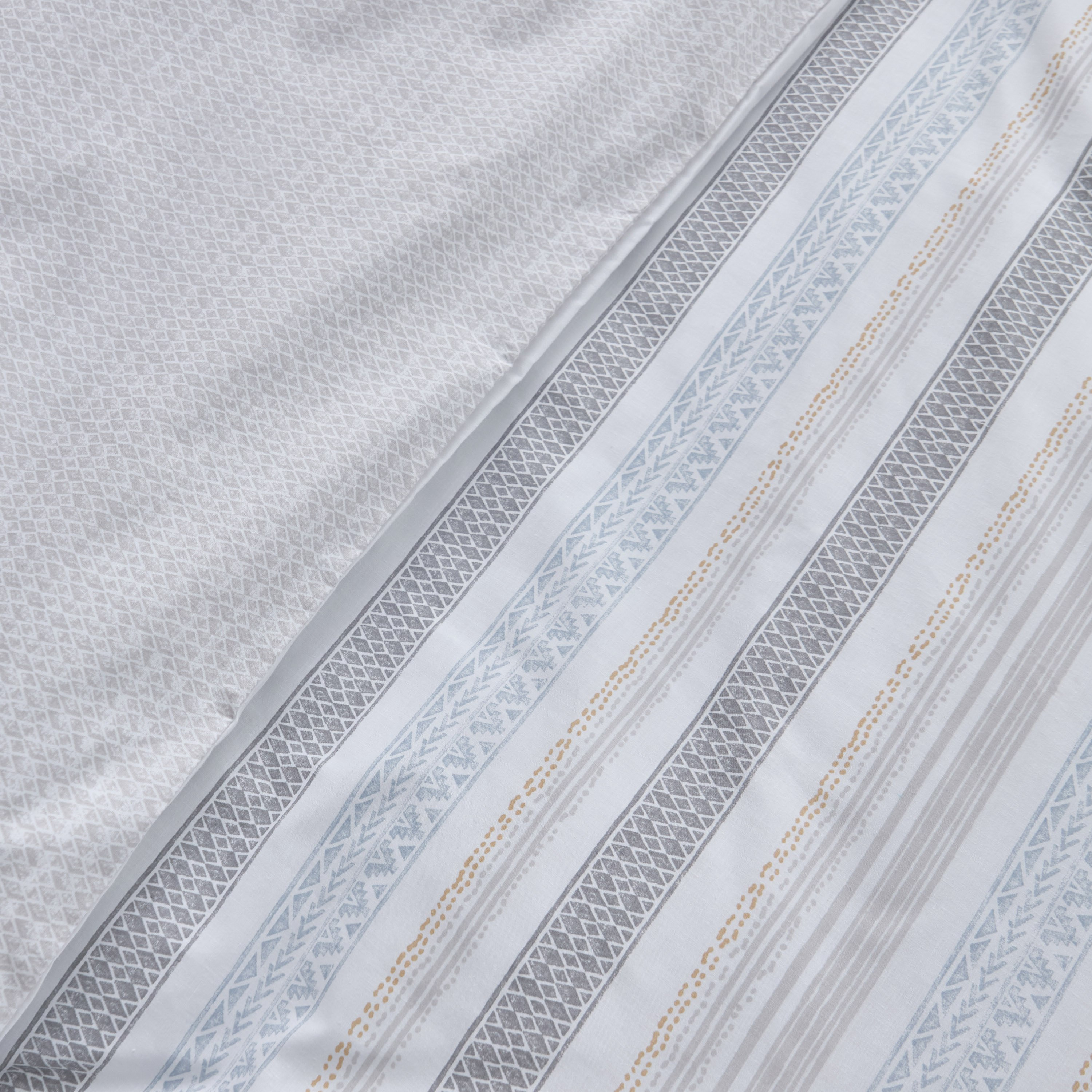 طقم غطاء لحاف بولي قطن فردي قطعتين أوران من ألبانيا - 135x200 سم-hbxhomeware-hbxbedroom-image-5