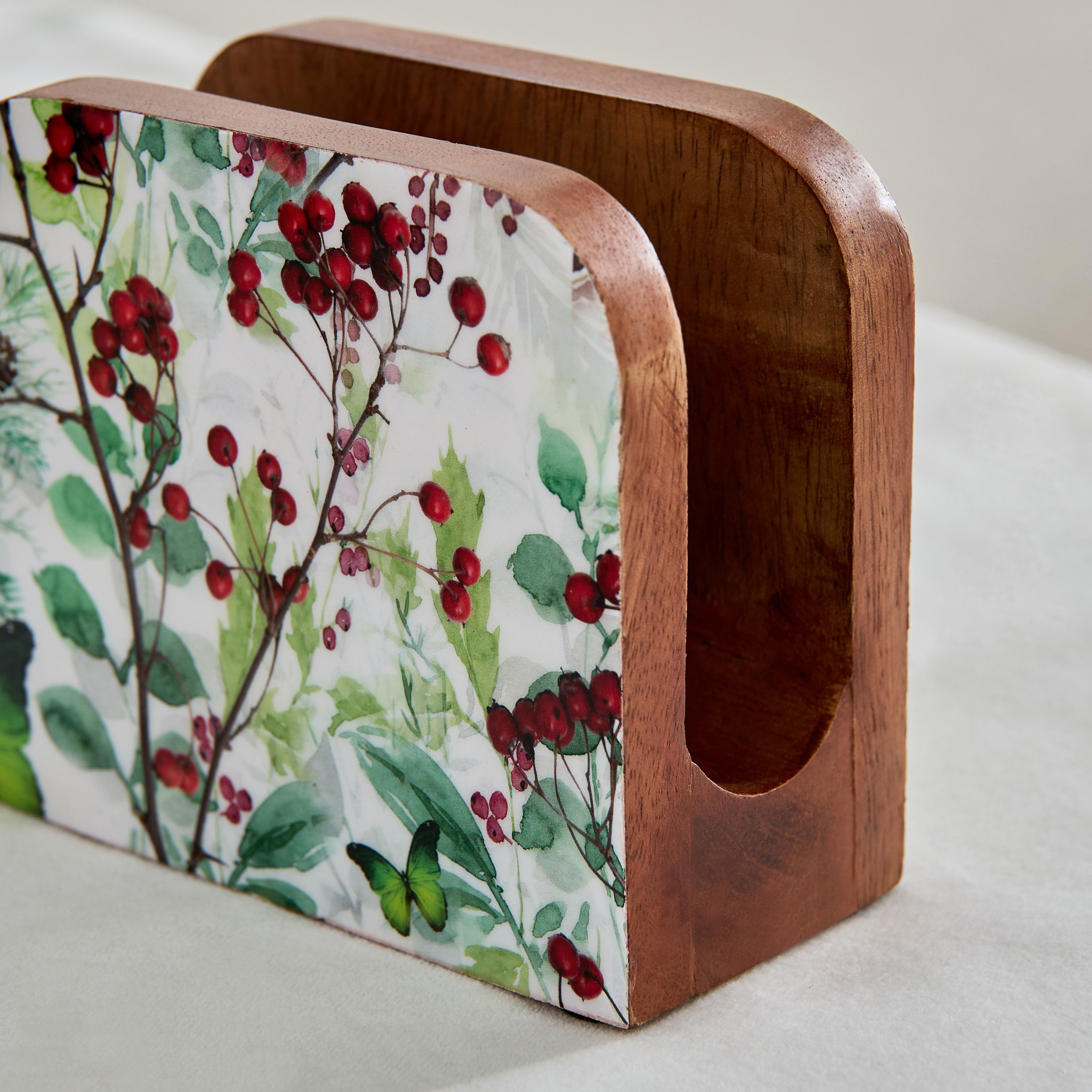 حامل مناديل خشبي من بيري - 11.5x11.5x10.5 سم-hbxdecorandfurnishings-homeaccessories-novelties-image-3
