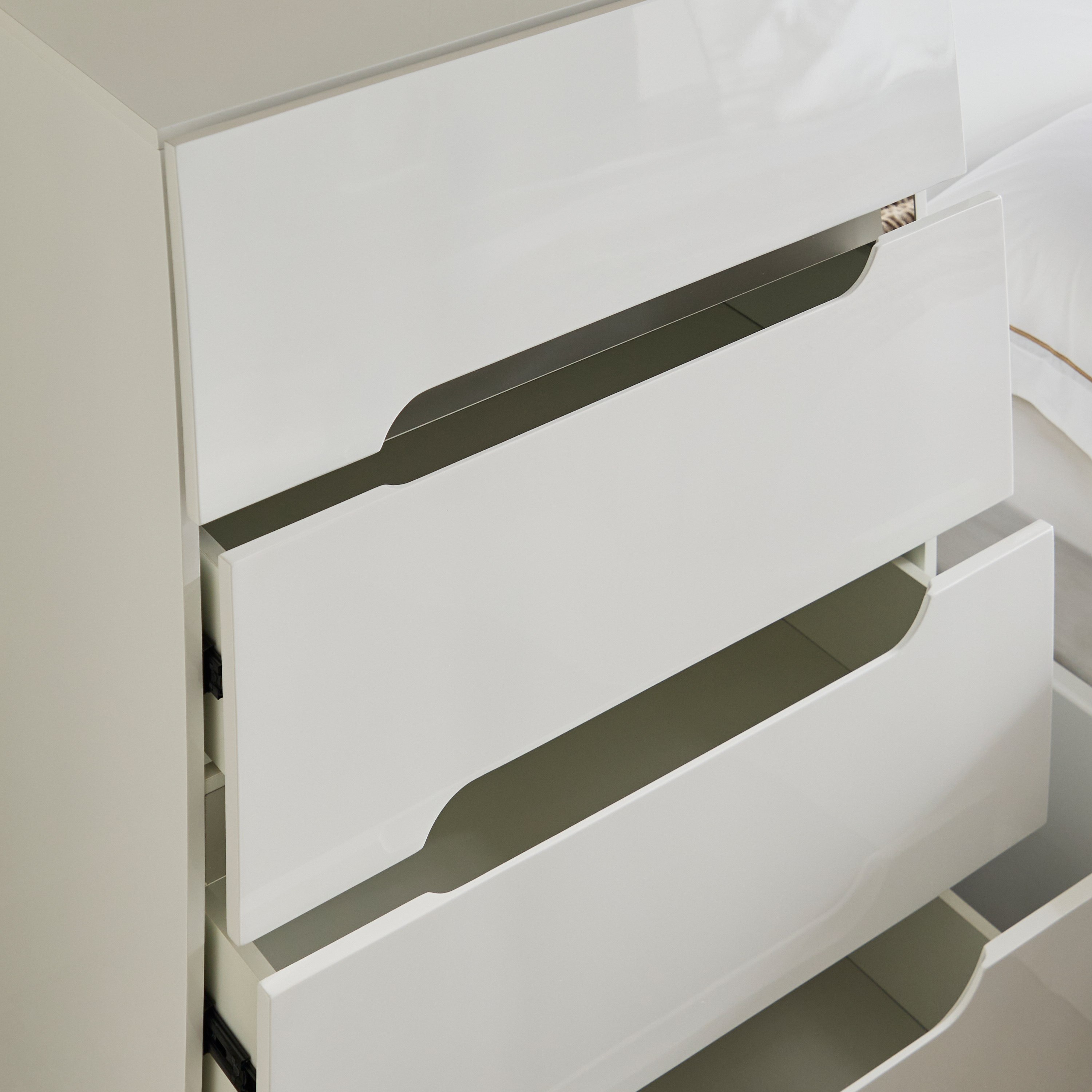 Dixon High Gloss Chest of 4-Drawers-hbxfurniture-dressersandchests-chestofdrawers-image-3