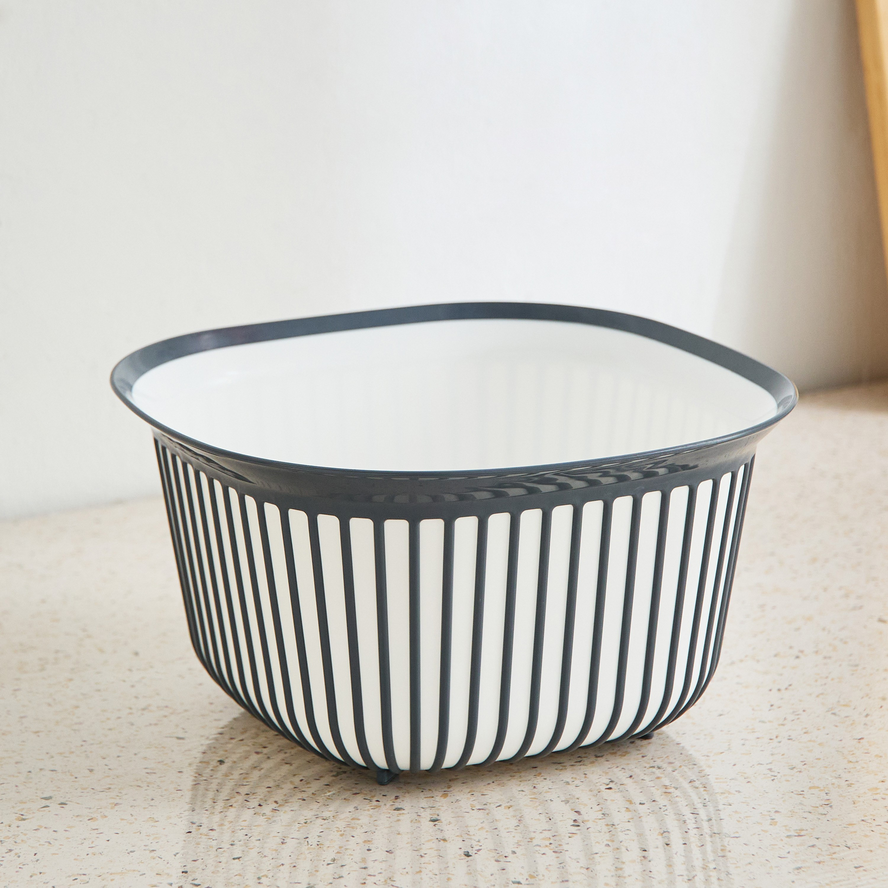 Foly Life Linea Square Basket Bowl - 4 L-hbxdecorandfurnishings-tabletop-crockery-image-1