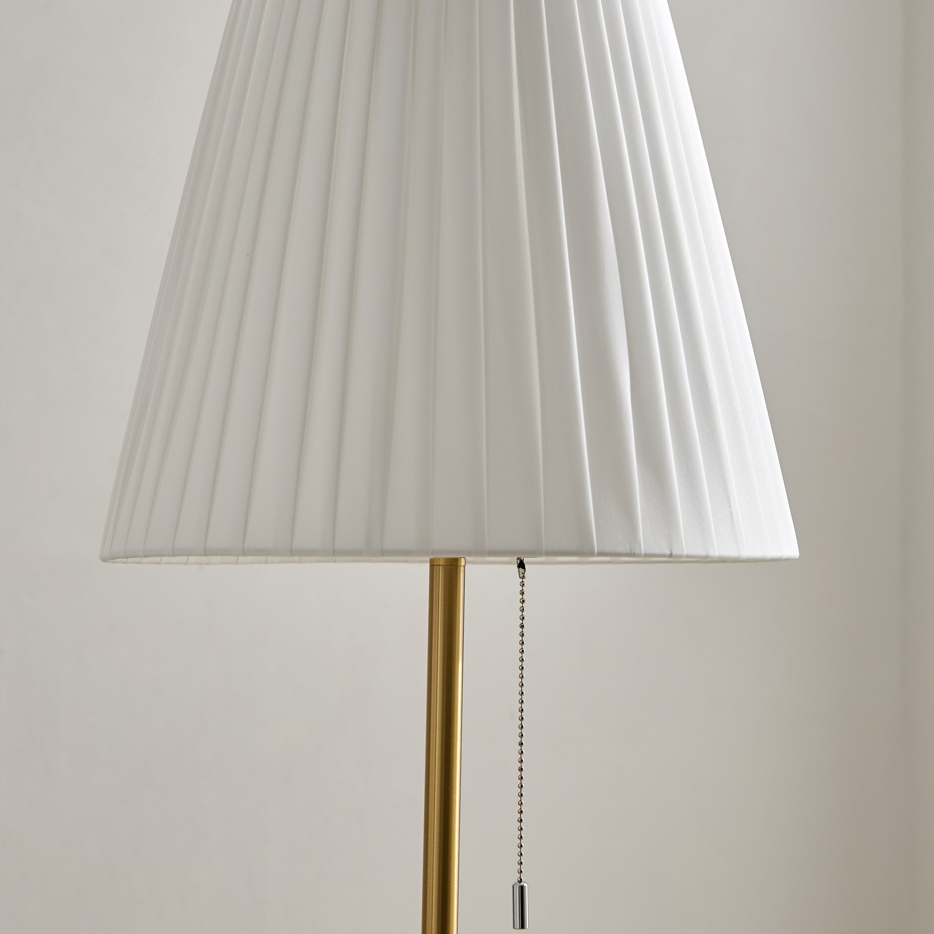 Deme Lynee Metal Floor Lamp - 155 cm-hbxhomeware-hbxdecorandfurnishings-image-3
