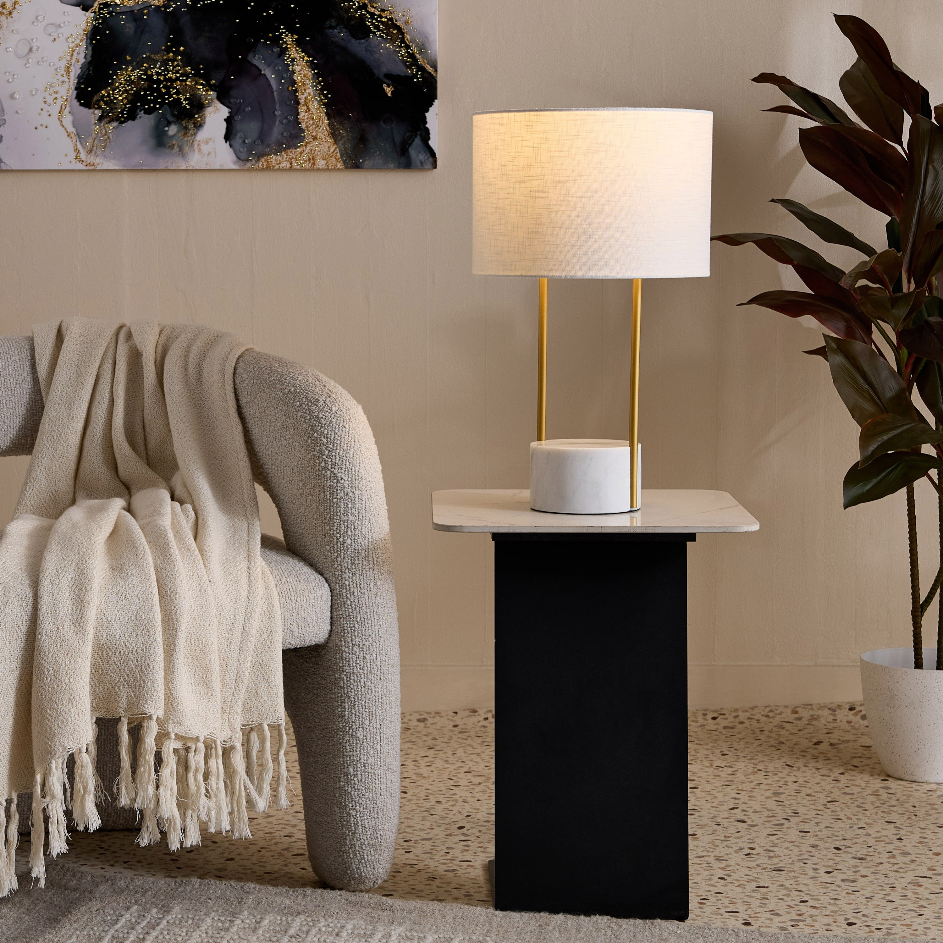 مصباح طاولة معدن مع قاعدة رخامية وغطاء قماشي أليسو من جلين - 32x50 سم-hbxlivingroom-lighting-tablelamps-image-5