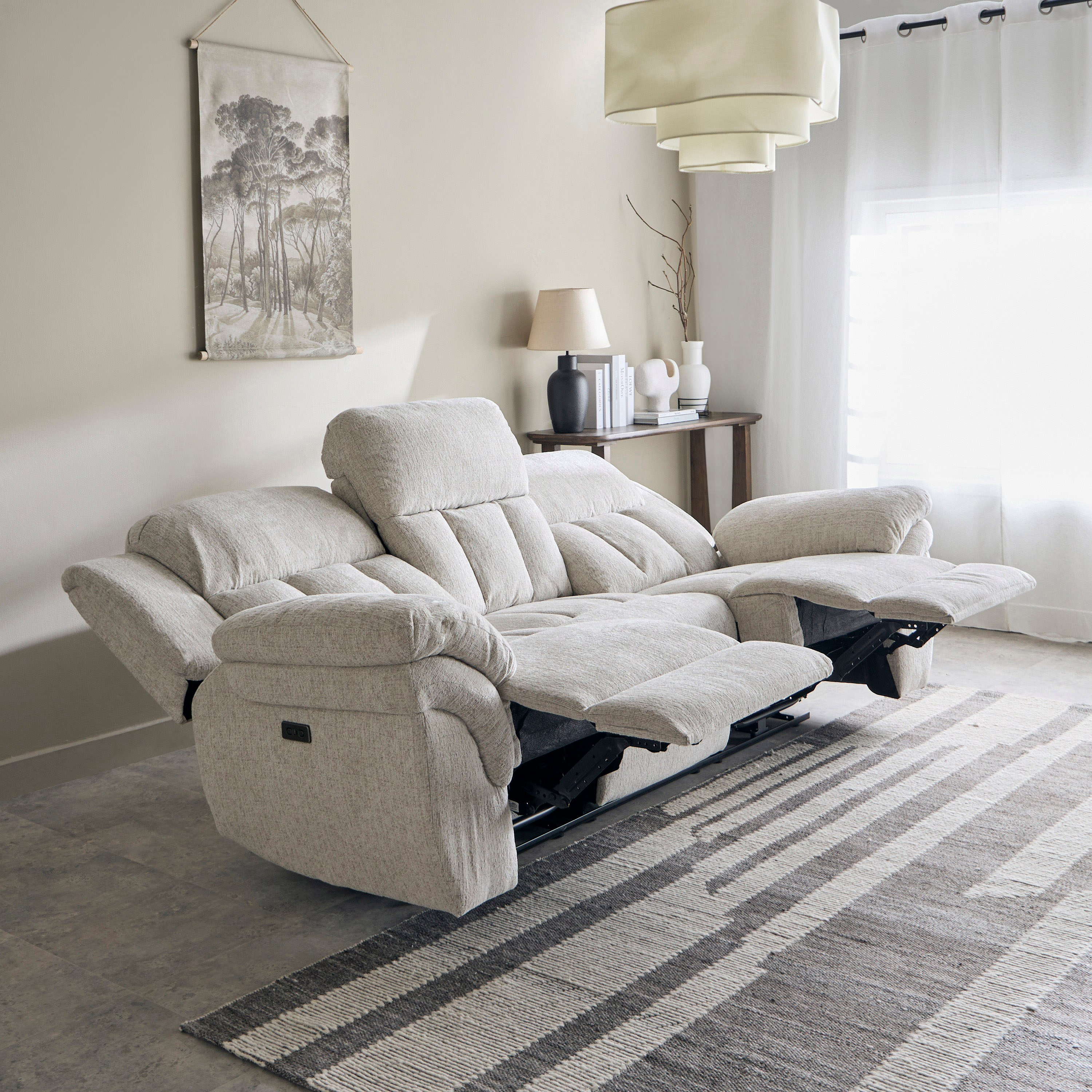 كنبة استرخاء قماش 3 مقاعد تعمل بالطاقة الكهربائية بمسند و2 حامل أكواب من ستانفورد-hbxfurniture-sofasandarmchairs-reclinersofas-image-4