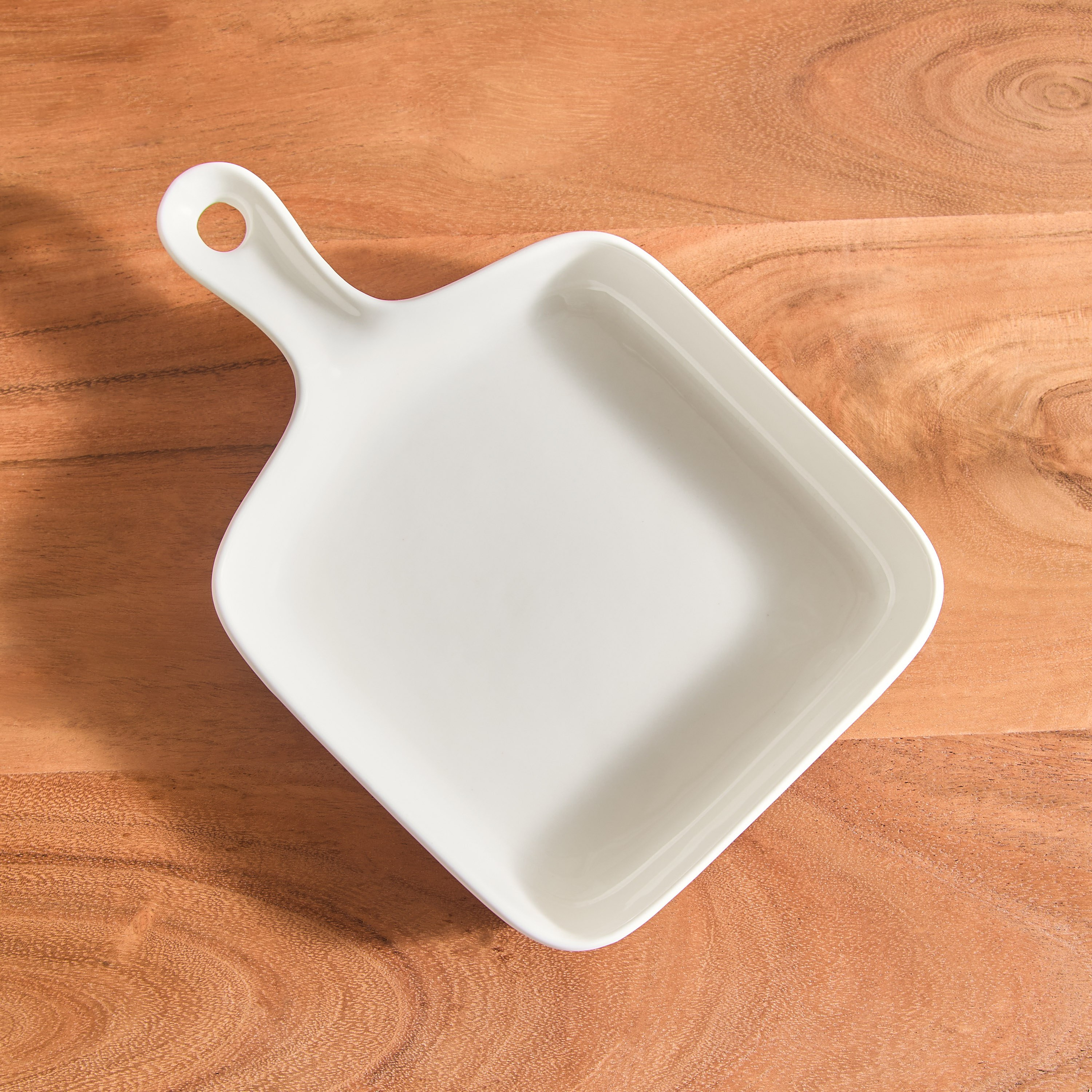 صحن بمقبض من أليس - 22 سم-hbxdecorandfurnishings-tabletop-serveware-image-2
