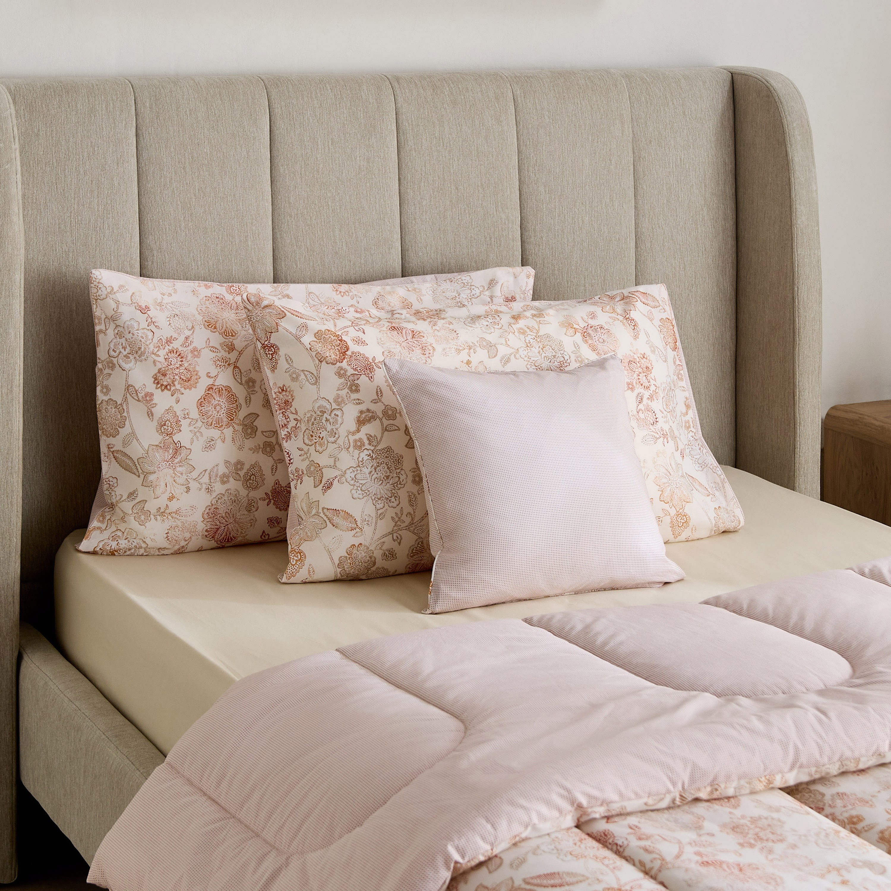 طقم لحاف توين قطن بطبعات 5 قطع فلورسي من ماديسون - 160x220 سم-hbxhomeware-hbxbedroom-image-1