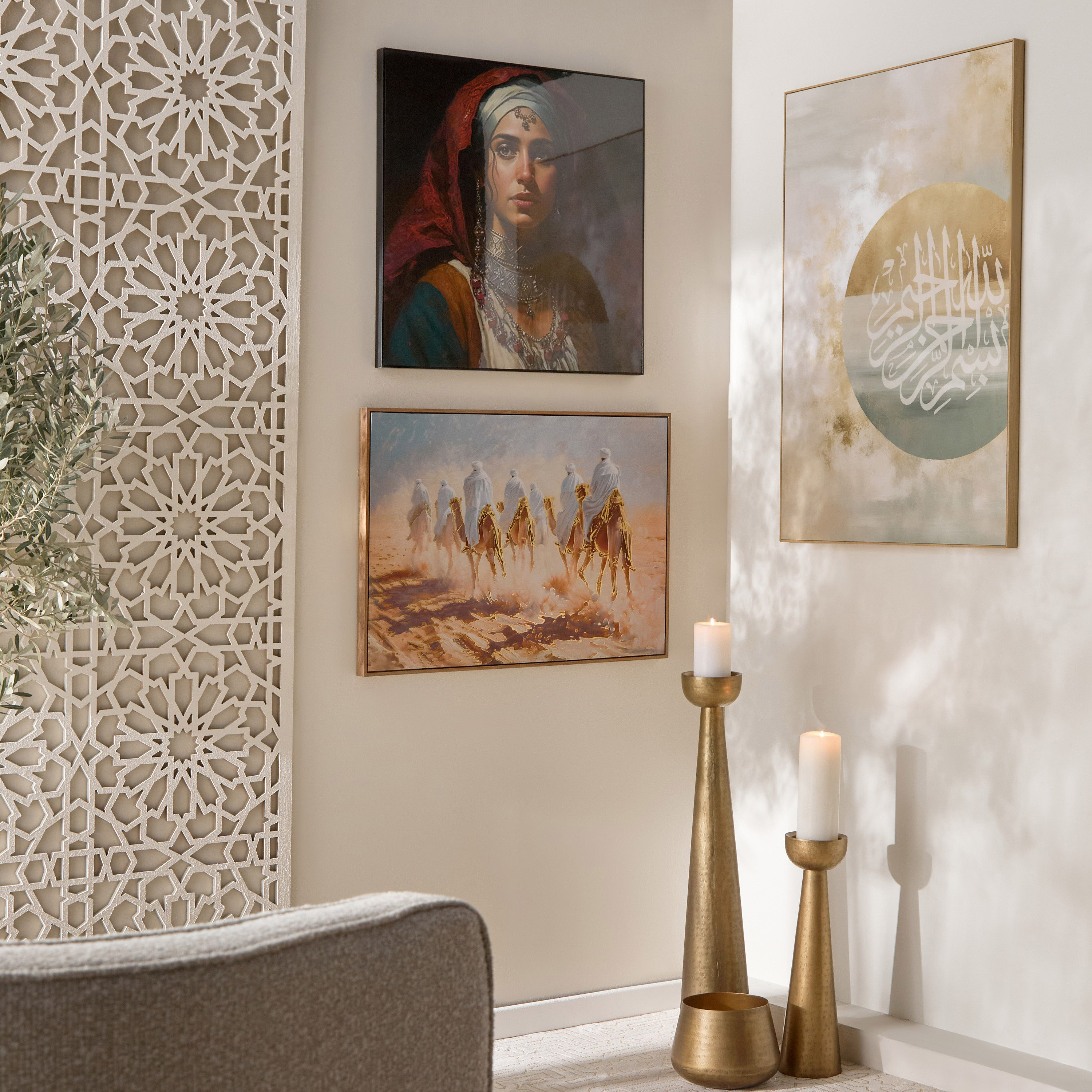 لوحة مؤطرة بتصميم الخط العربي وبتشطيب لامع من اقرأ سمرا - 60x90x2.8 سم-hbxhomeware-hbxdecorandfurnishings-image-4