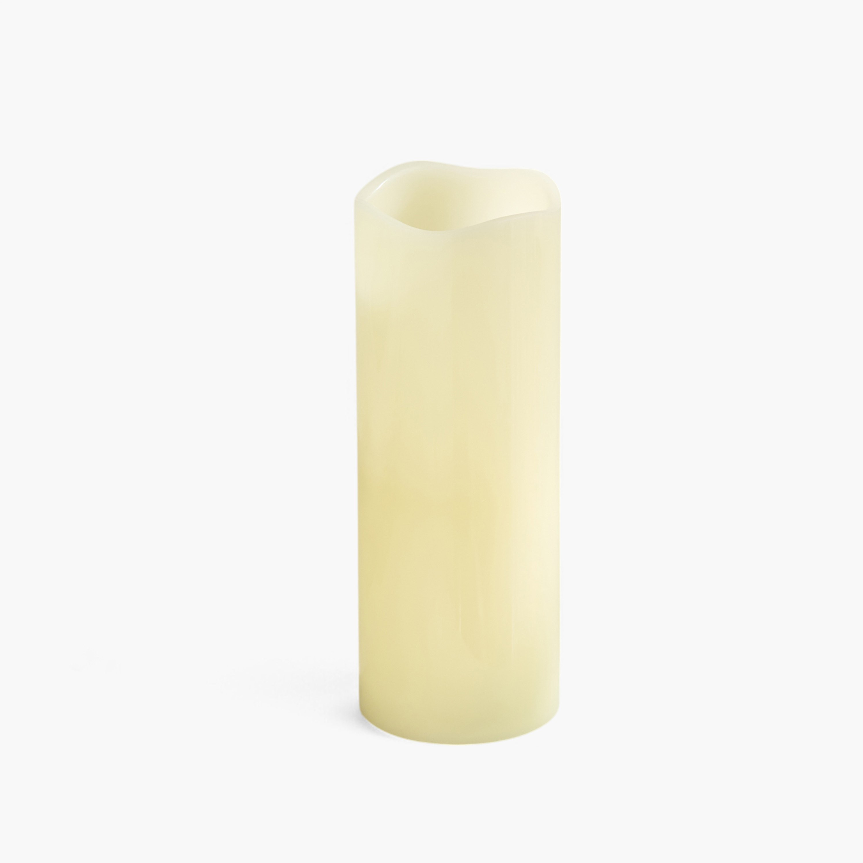 Luna LED Flameless Ivory Wax Candle with Vanilla Scent and Flickering - 7.5x20 cm-hbxhomeware-hbxdecorandfurnishings-image-6
