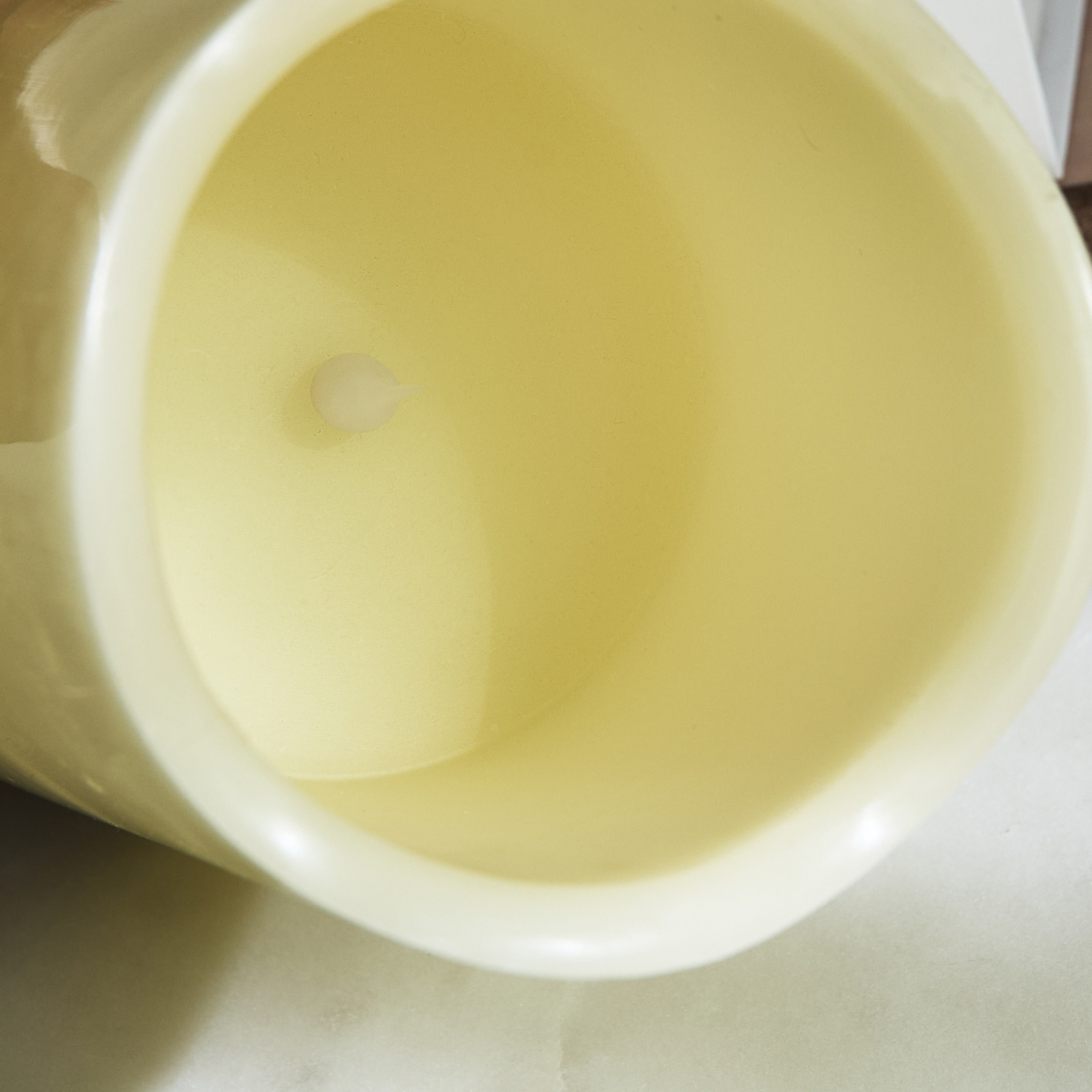 Luna LED Flameless Ivory Wax Candle with Vanilla Scent and Flickering - 12x20 cm-hbxhomeware-hbxdecorandfurnishings-image-3