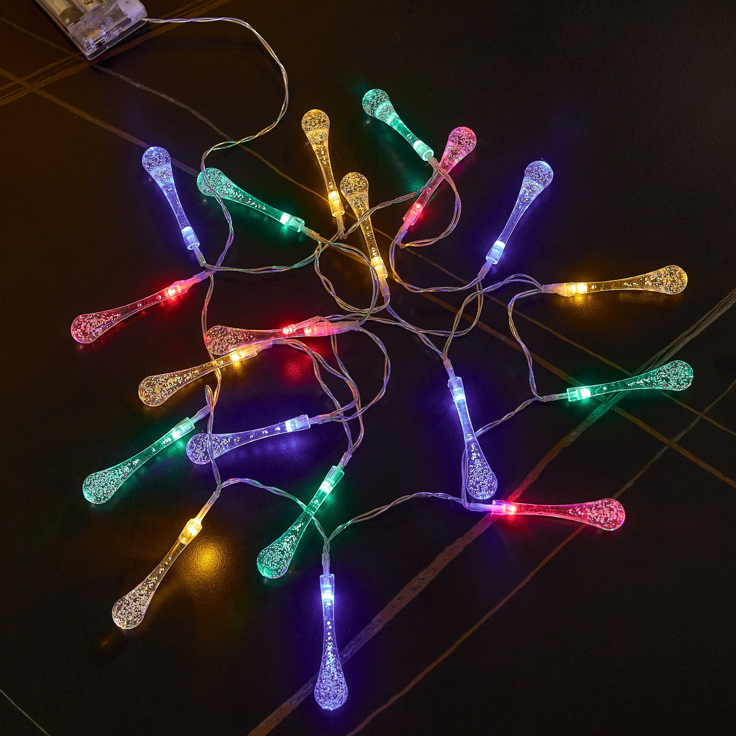 شريط إضاءة أبيض 20 لمبة ليد دافئة من لونا-hbxdiningroom-lighting-decorativesandstringlights-image-1