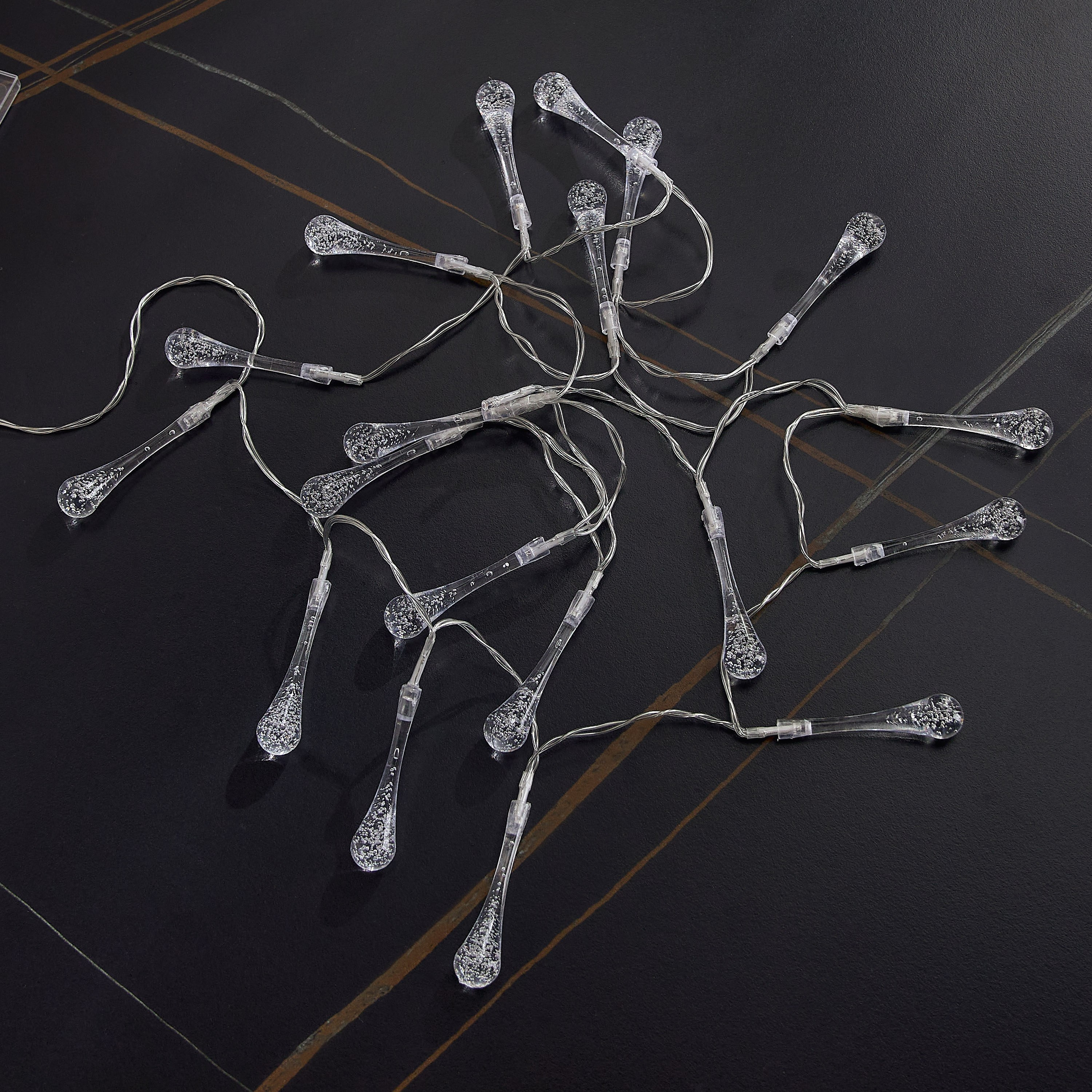 شريط إضاءة أبيض 20 لمبة ليد دافئة من لونا-hbxdiningroom-lighting-decorativesandstringlights-image-2