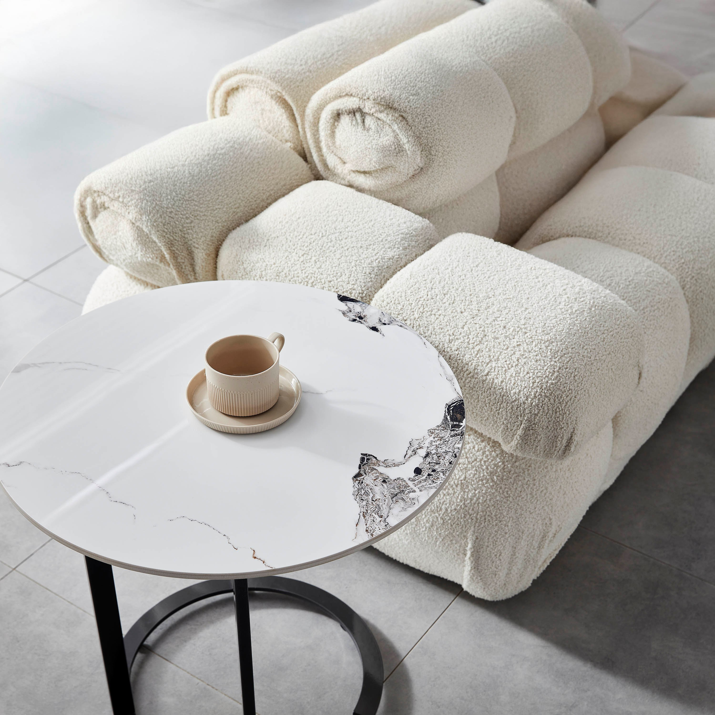 طاولة بتصميم C من الحجر الملبد من بريندون-hbxfurniture-livingroom-endtables-image-1