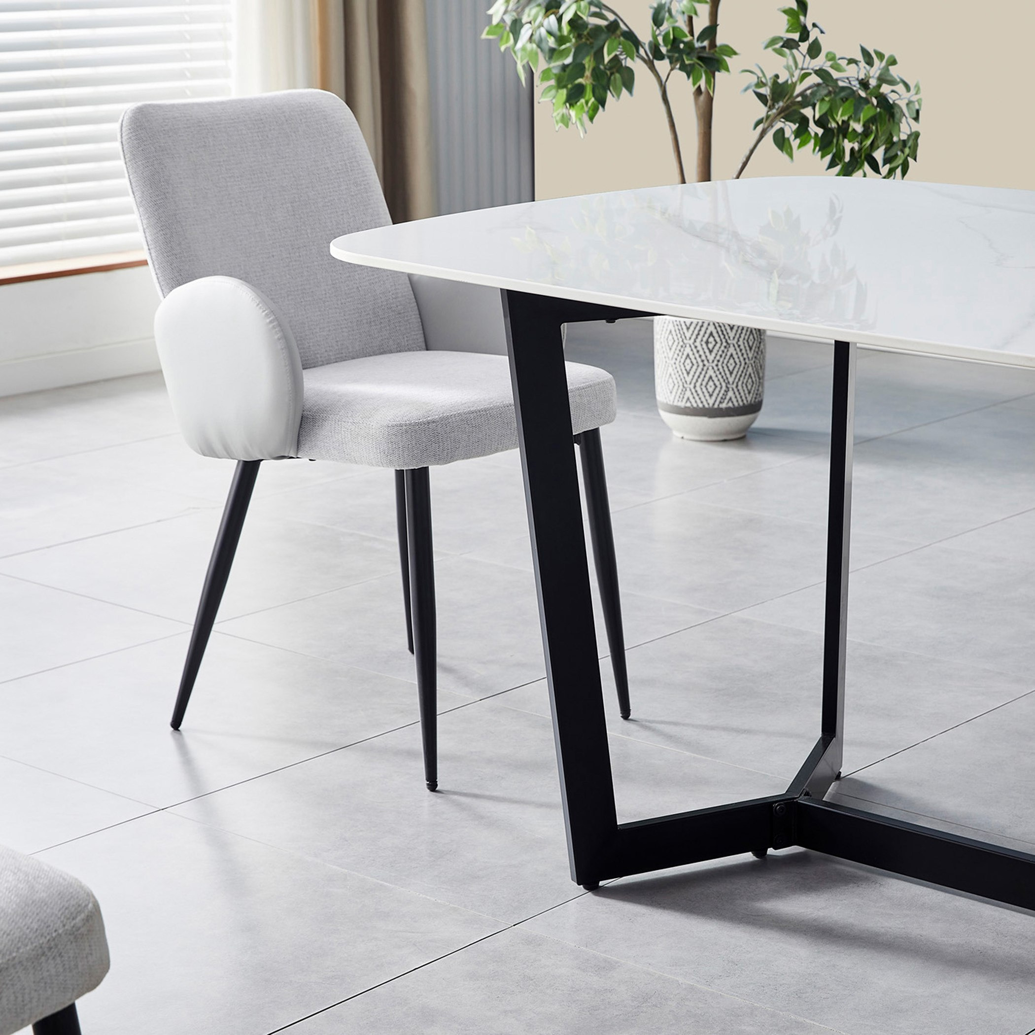 طقم سفرة 8 مقاعد من الحجر الملبد إيرينا من برشلونة-hbxfurniture-diningtablesandsets-diningsets-eightseater-image-9