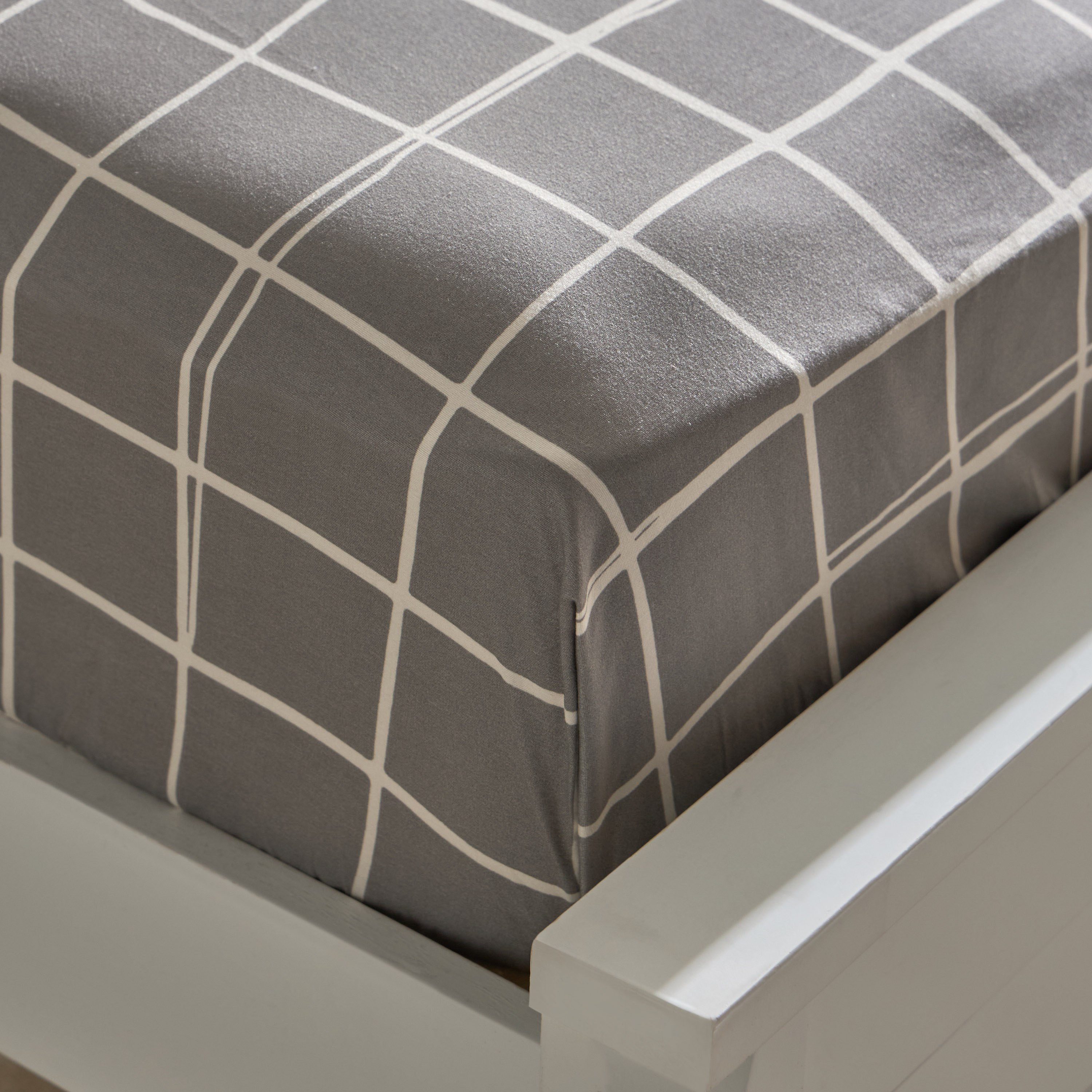 Matrix Acron King Fitted Sheet - 180x200+20 cm-hbxhomeware-hbxbedroom-image-4