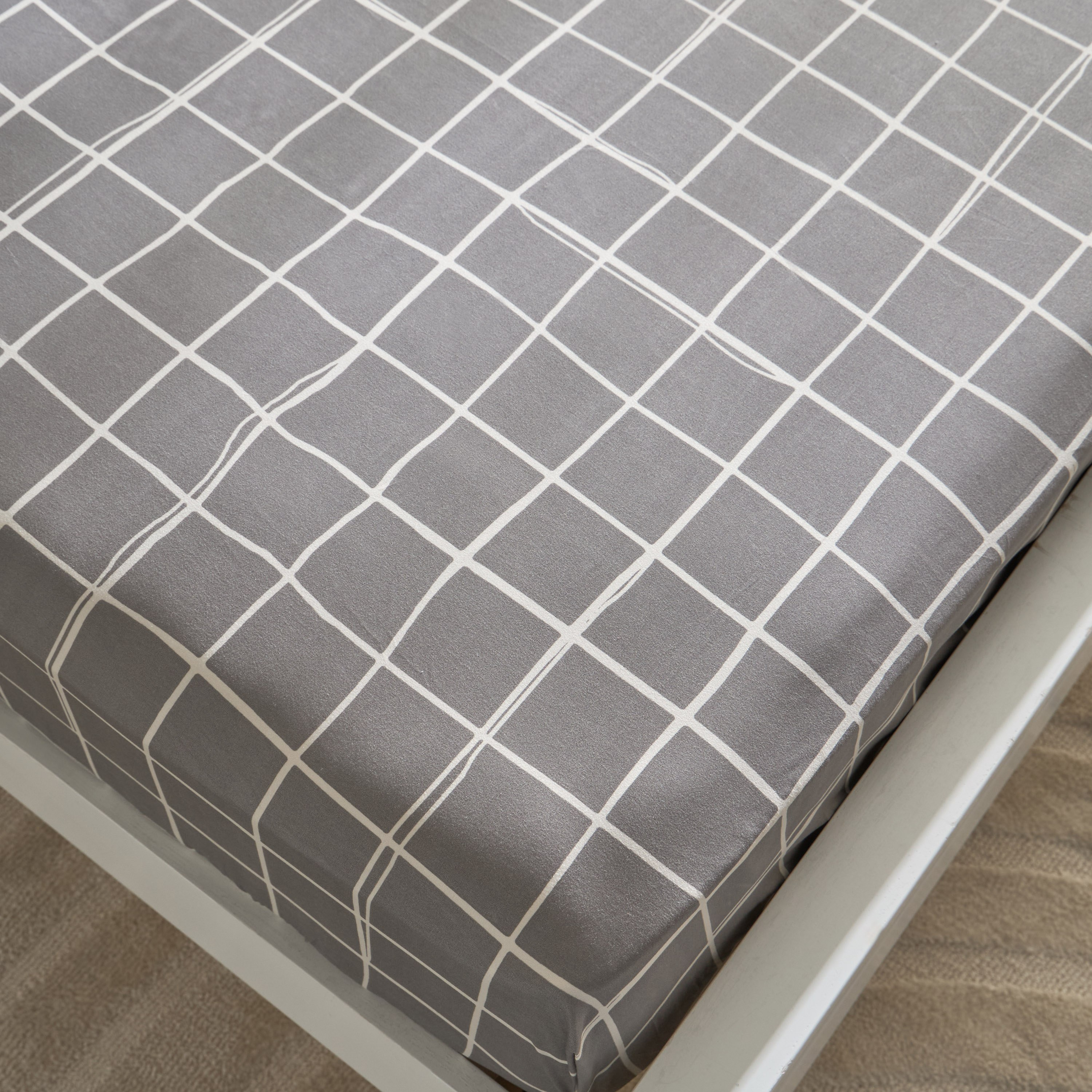 Matrix Acron King Fitted Sheet - 180x200+20 cm-hbxhomeware-hbxbedroom-image-5