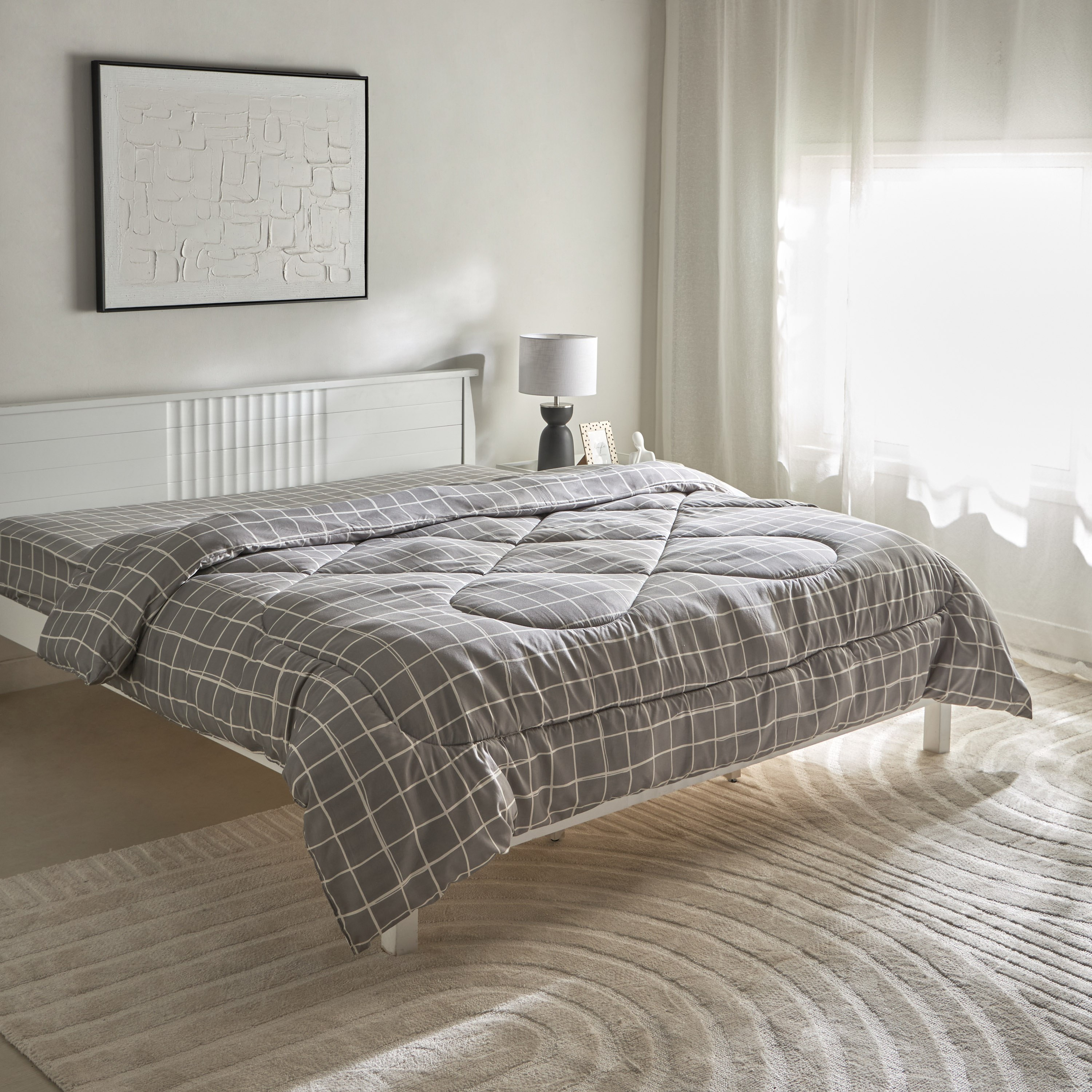 لحاف كينج ألياف دقيقة أكرون من ماتريكس - 220x240 سم-hbxhomeware-hbxbedroom-image-1