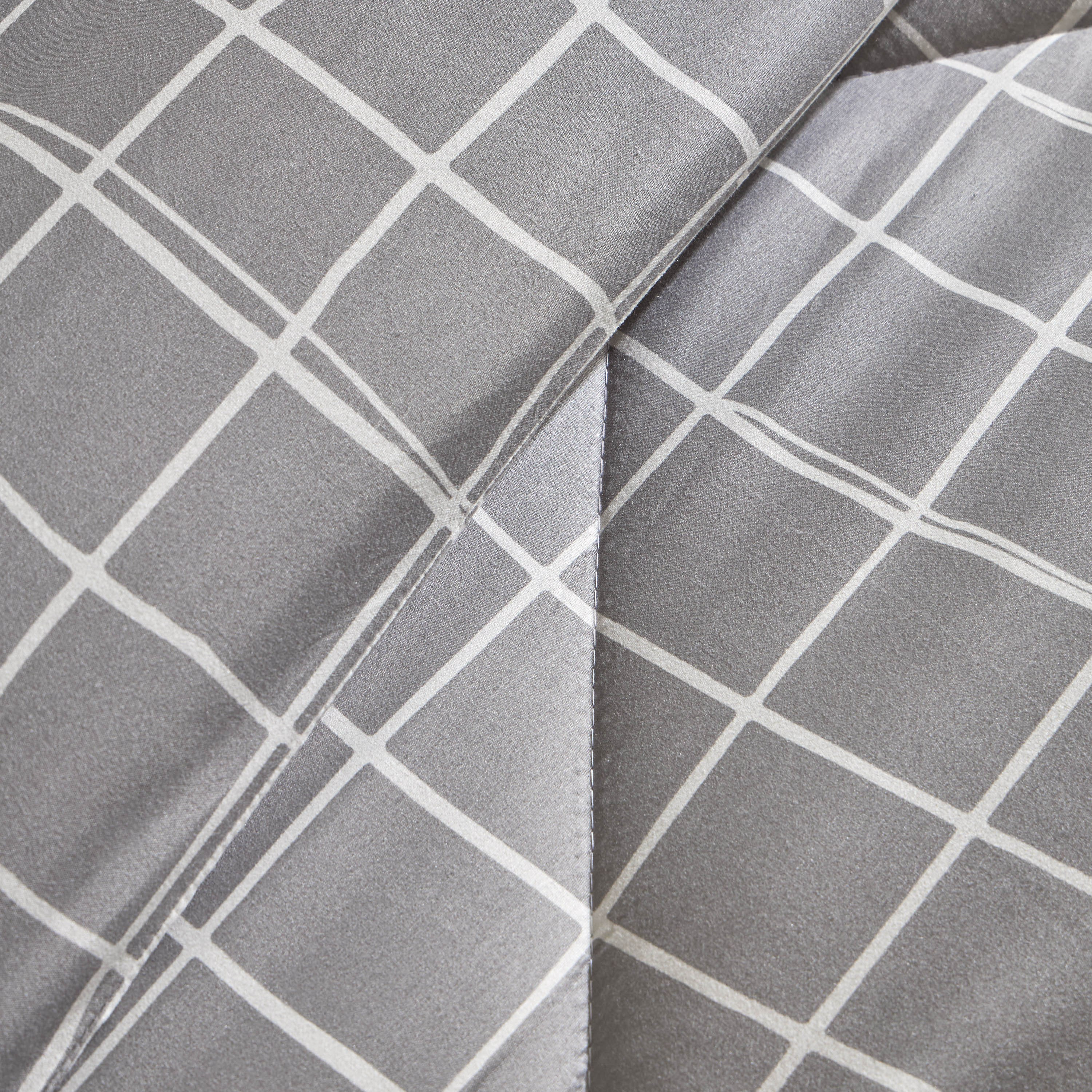 لحاف كينج ألياف دقيقة أكرون من ماتريكس - 220x240 سم-hbxhomeware-hbxbedroom-image-4