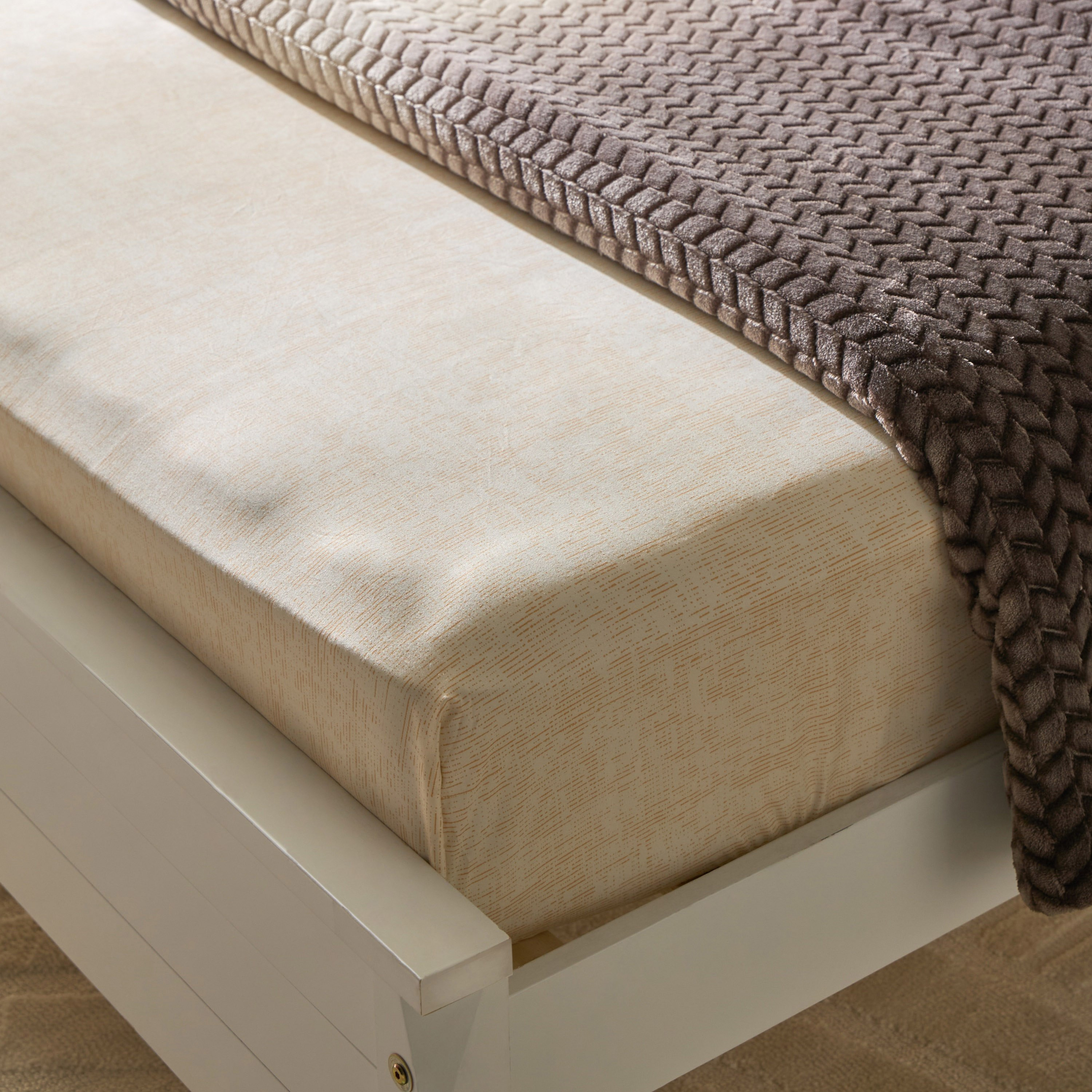 شرشف مطاطي كينج كورال من ماتريكس - 180x200+20 سم-hbxhomeware-hbxbedroom-image-1
