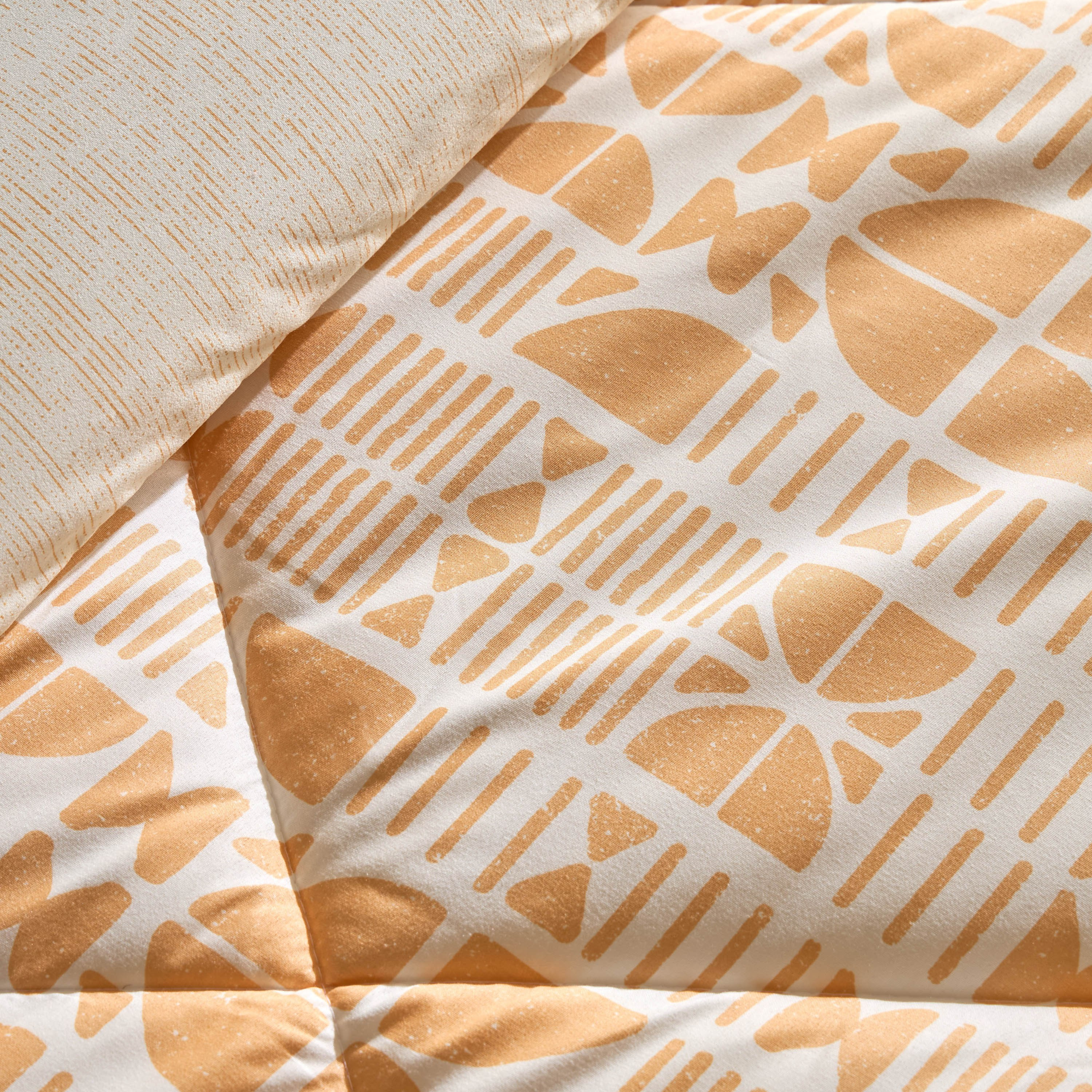 لحاف كوين ألياف دقيقة مرجاني من ماتريكس - 200x240 سم-hbxhomeware-hbxbedroom-image-4
