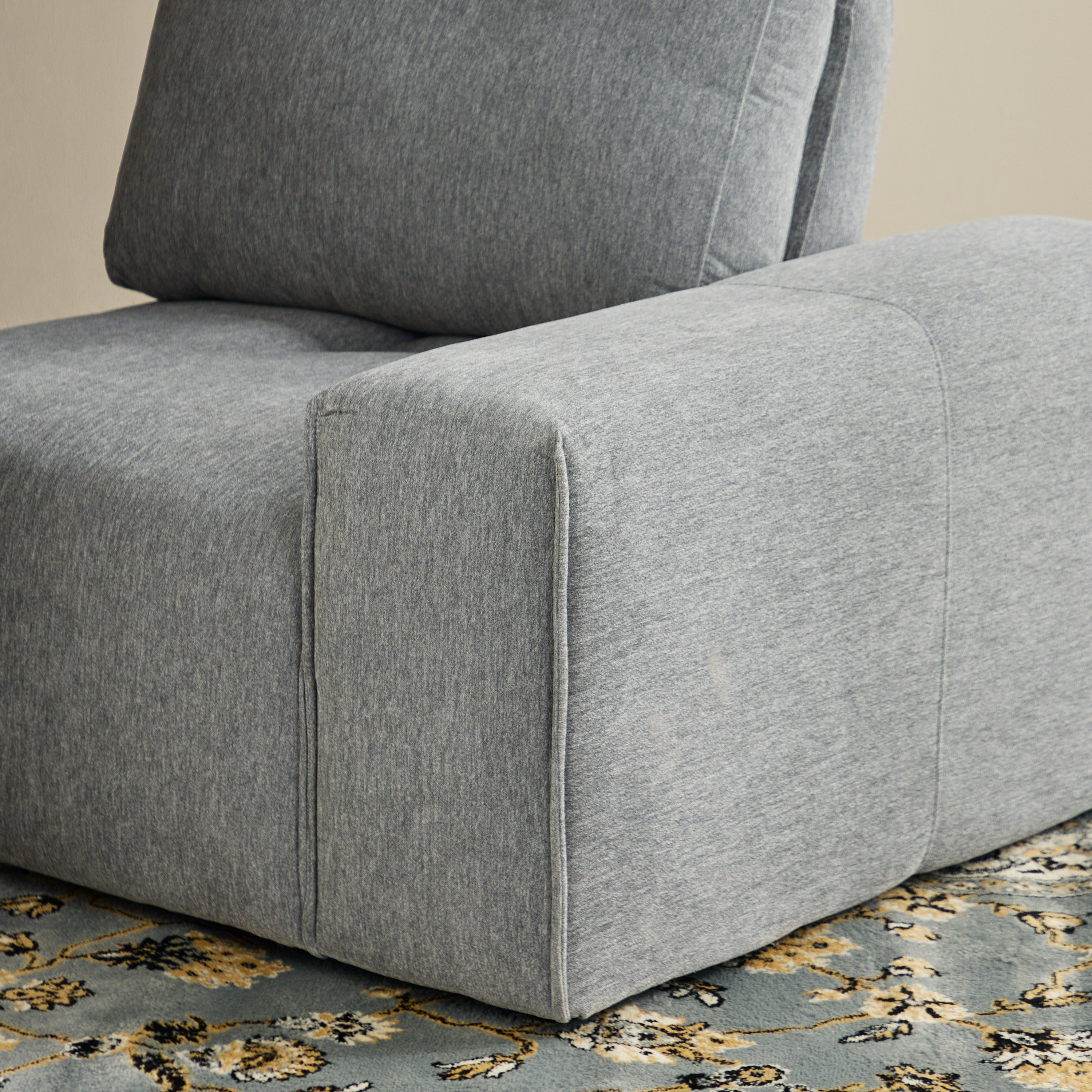 كرسي قماش بذراع أيمن من سيسيل-hbxlivingroom-sofasandarmchairs-modularsofas-image-8