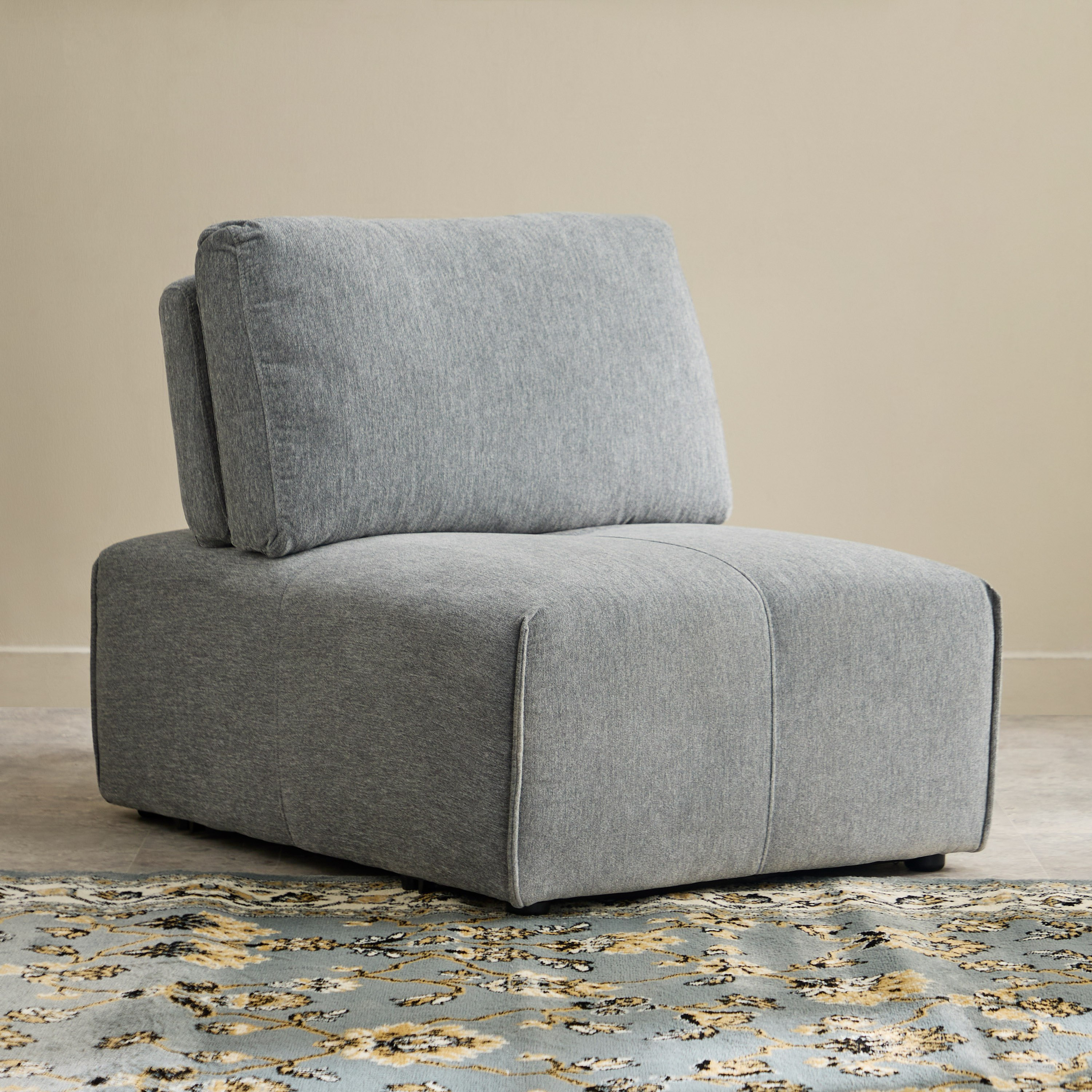 كرسي قماش بدون مساند ذراعين من سيسيل-hbxlivingroom-sofasandarmchairs-modularsofas-image-1