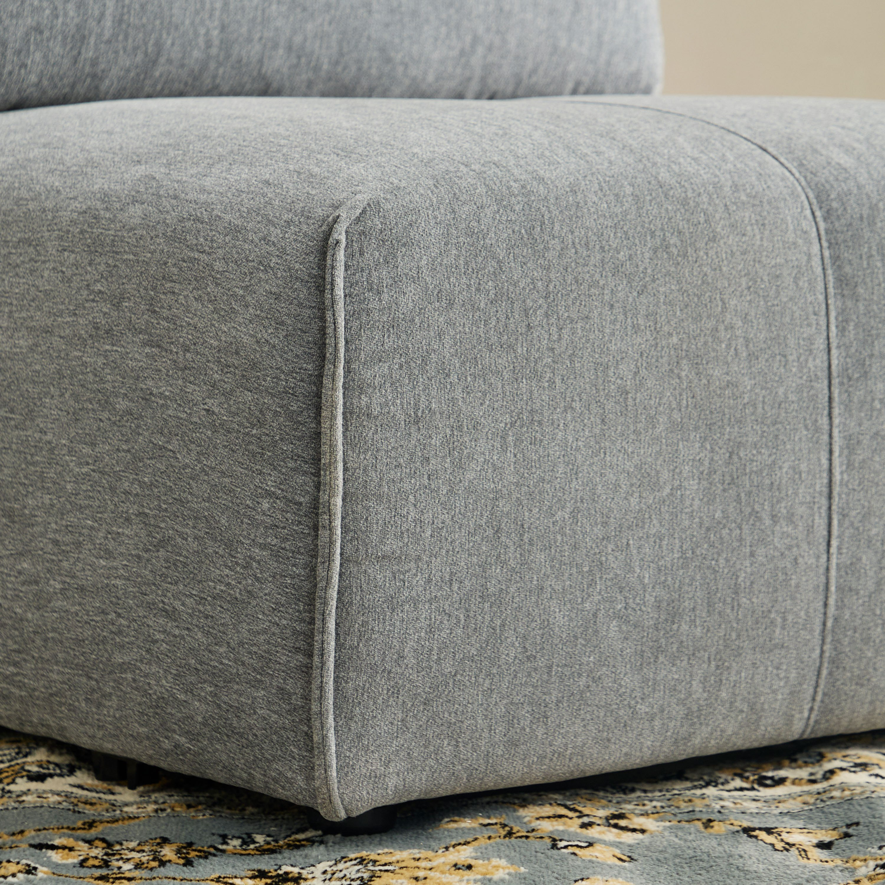 كرسي قماش بدون مساند ذراعين من سيسيل-hbxlivingroom-sofasandarmchairs-modularsofas-image-6
