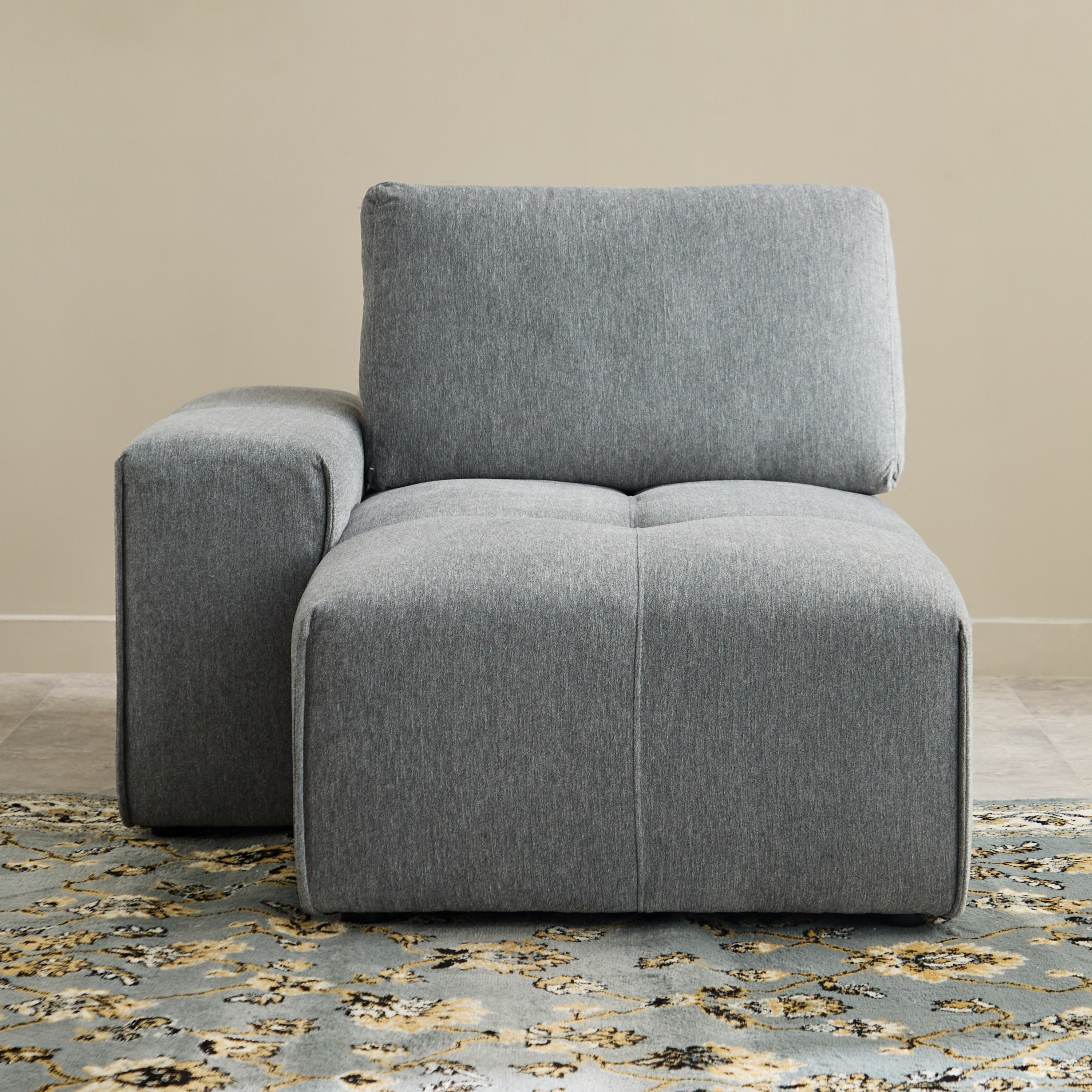 كرسي استرخاء قماش بذراع أيسر من سيسيل-hbxlivingroom-sofasandarmchairs-modularsofas-image-3