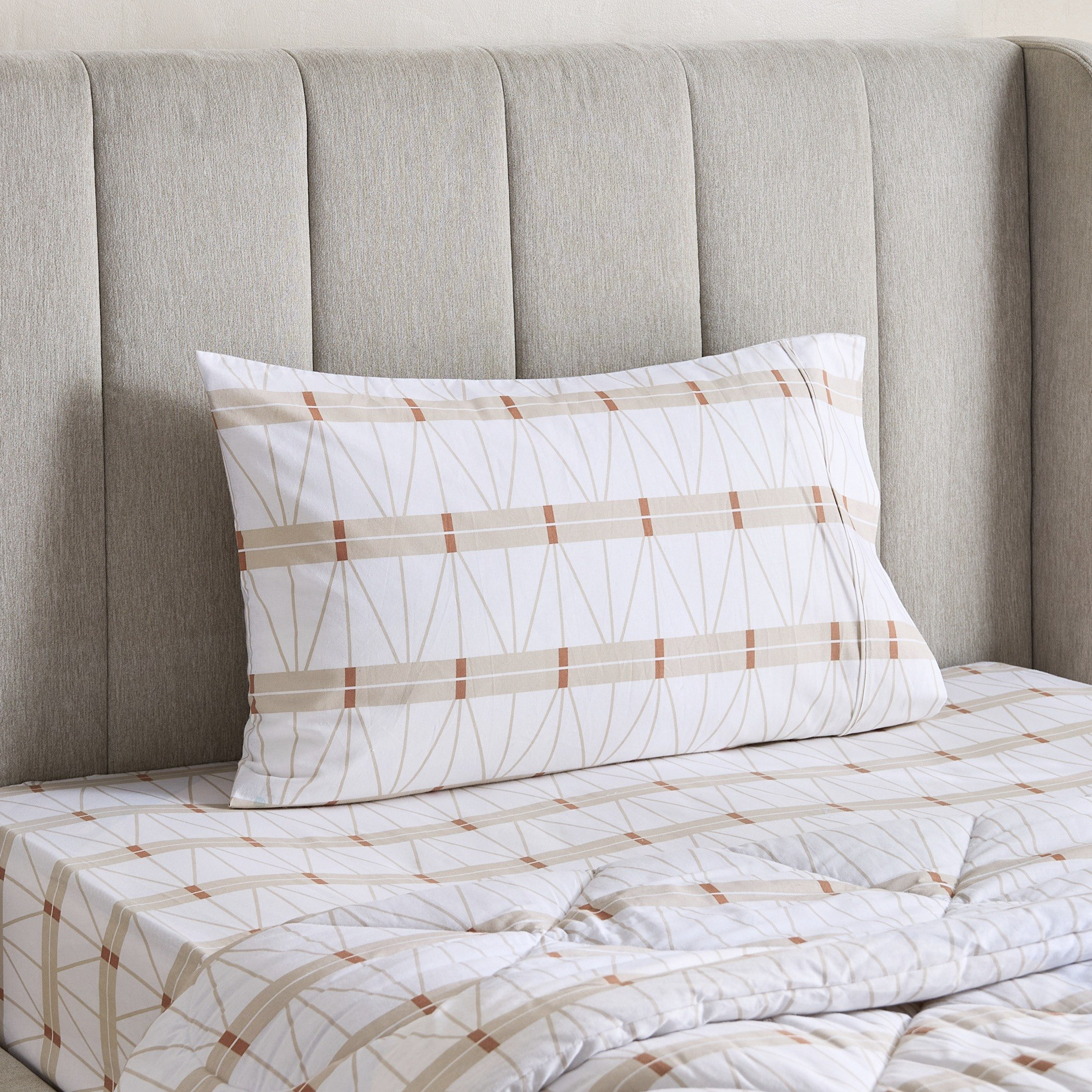 طقم لحاف توين قطن بطبعات قطعتين من مالطا - 160x220 سم-hbxhomeware-hbxdecorandfurnishings-image-1
