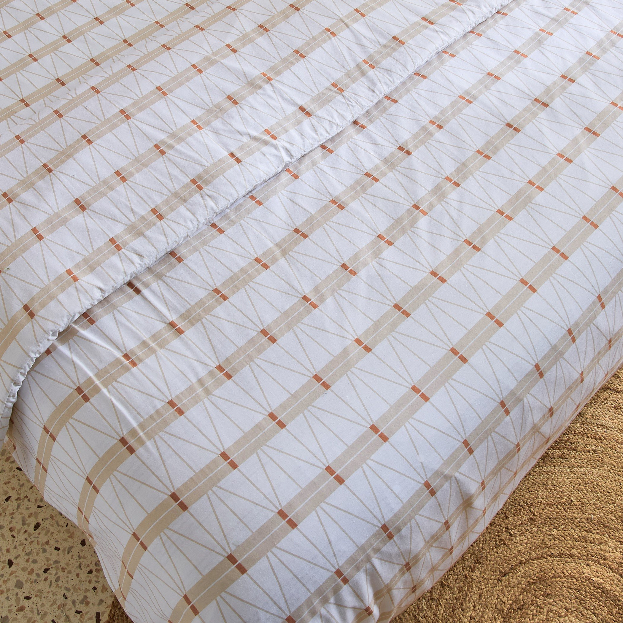 Malta Lattice 3-Piece Printed Cotton Super King Duvet Cover Set - 220x240 cm-hbxhomeware-hbxdecorandfurnishings-image-5