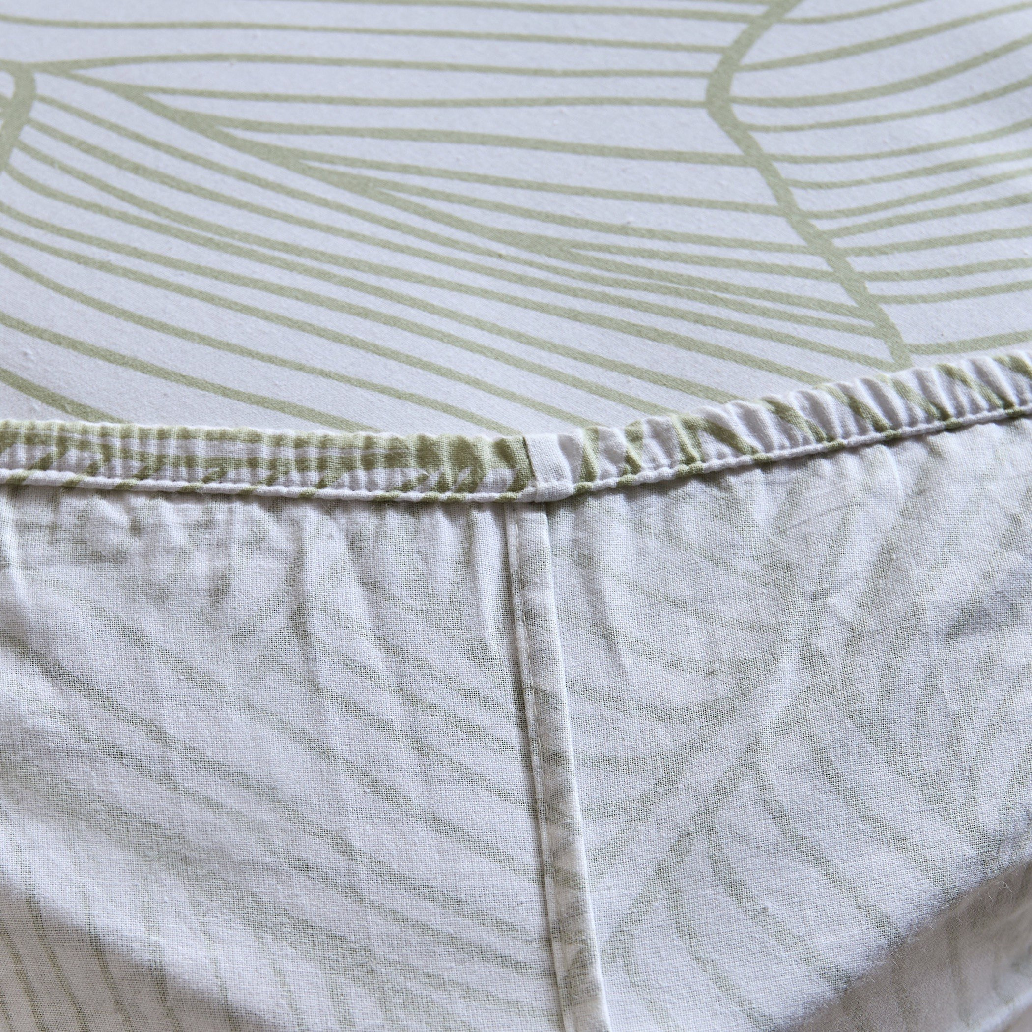 Malta-Sylva Printed Cotton Twin Fitted Sheet - 120x200+33 cm-hbxhomeware-bedding-fittedsheets-image-6