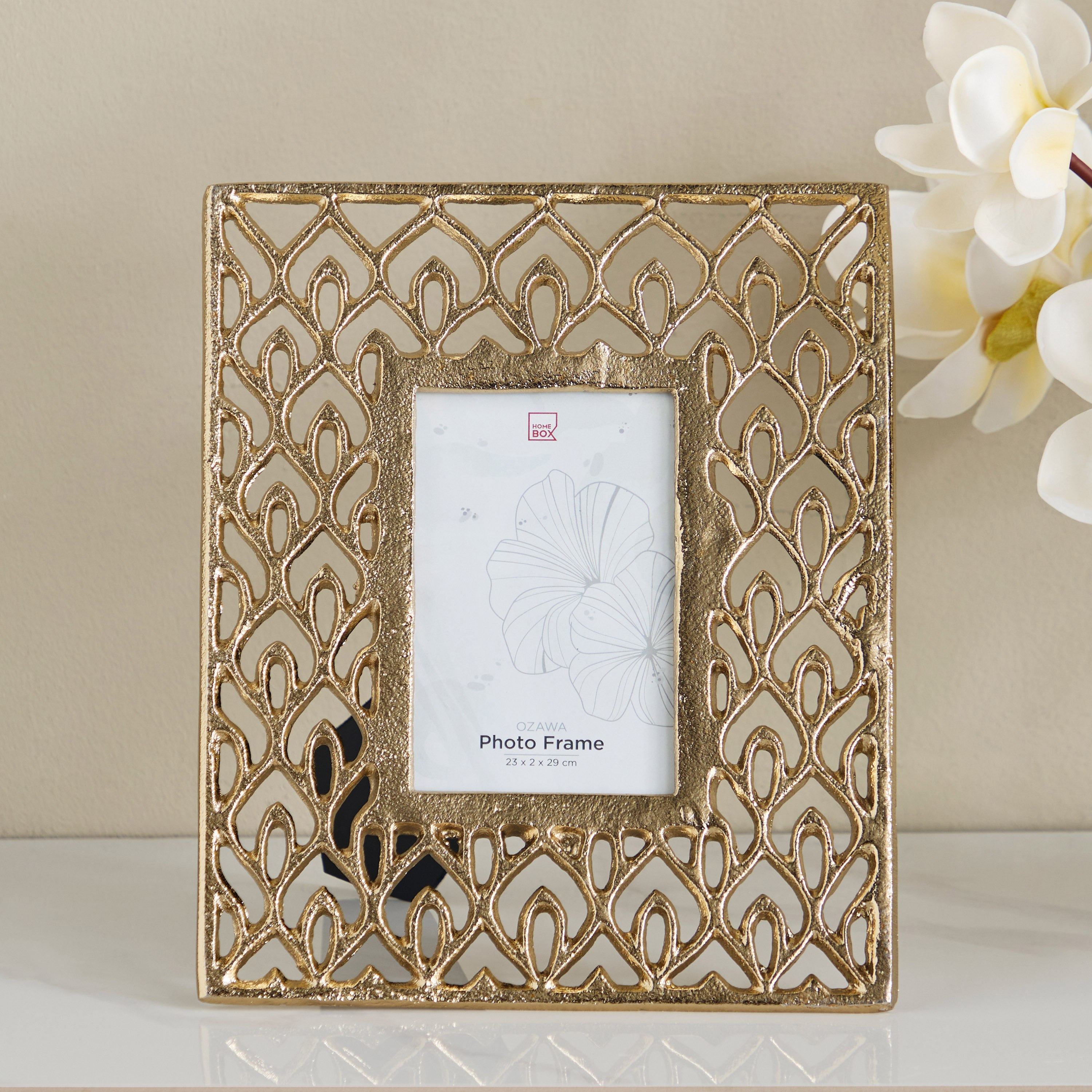 برواز صورة فردية ألومنيوم بتصاميم مفرغة من أوزاوا - 23x2x29 سم-hbxbedroom-decorandaccessories-photoframes-image-2