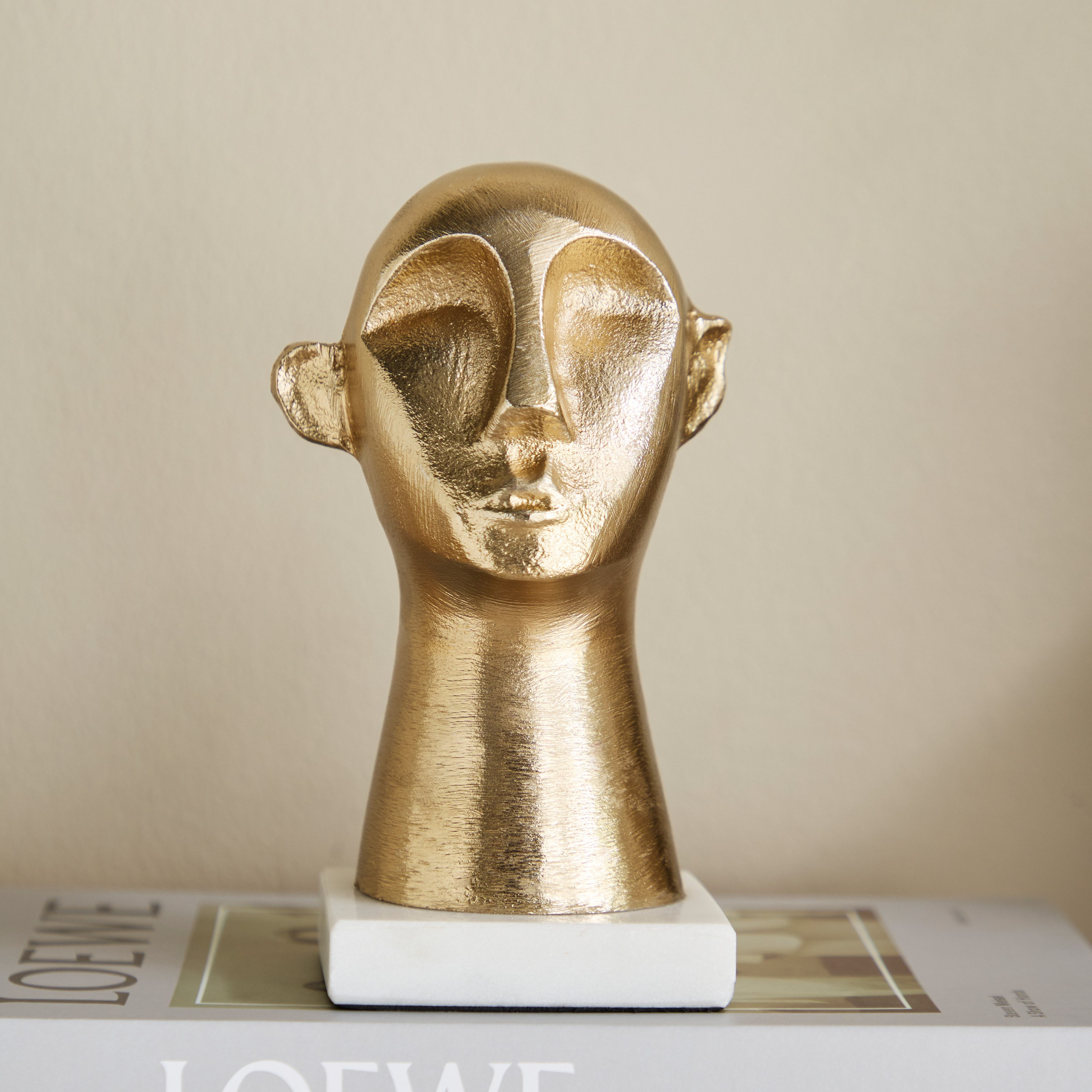 Viola Aluminium Human Face Table Accent with Natural Marble - 10x8x17 cm-hbxhomeware-homedecor-figurinesandornaments-image-2