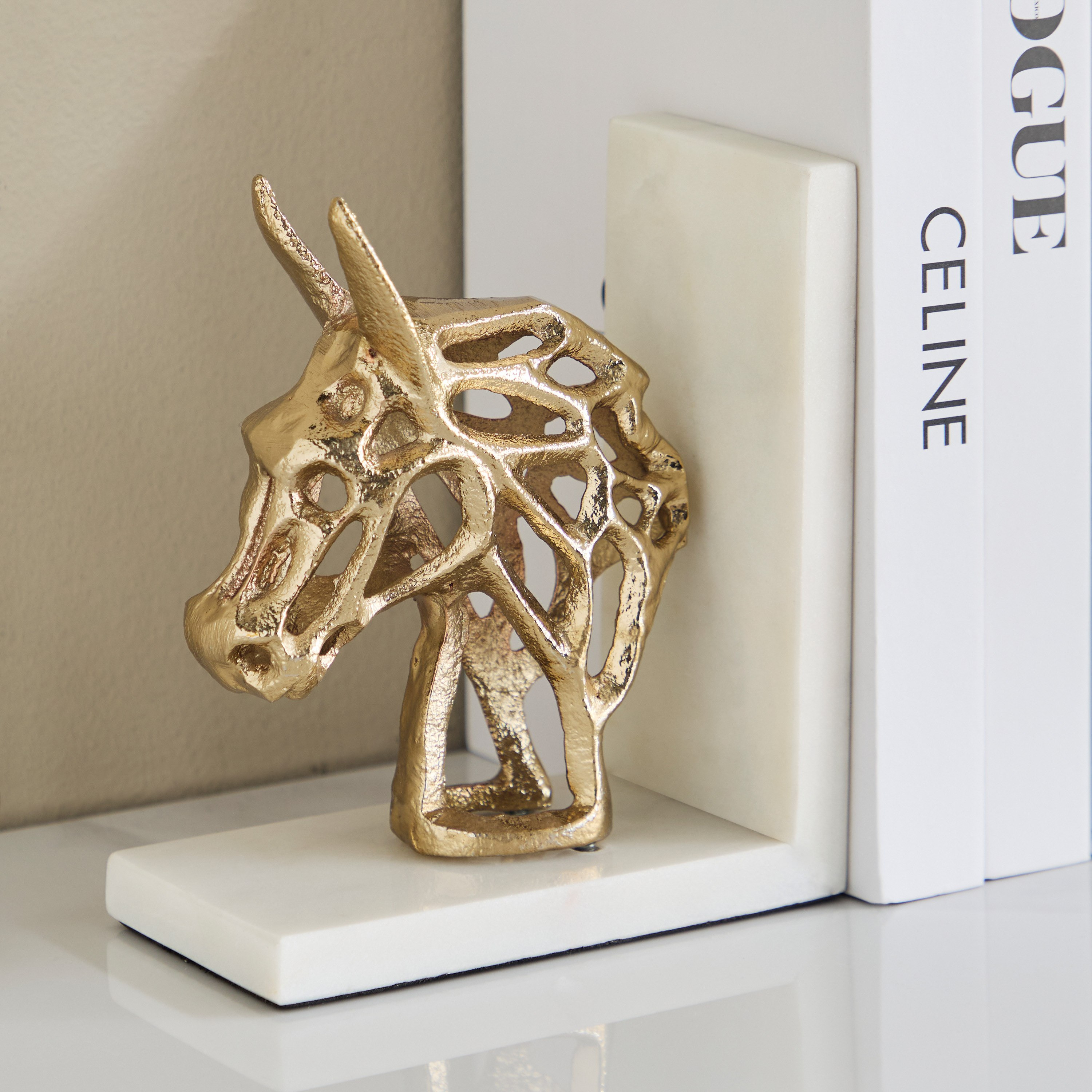 قطعة ديكور ألومنيوم بتصميم وجه حصان مع قاعدة رخام طبيعي من فيولا - 14x8x16سم-hbxhomeware-homedecor-figurinesandornaments-image-1
