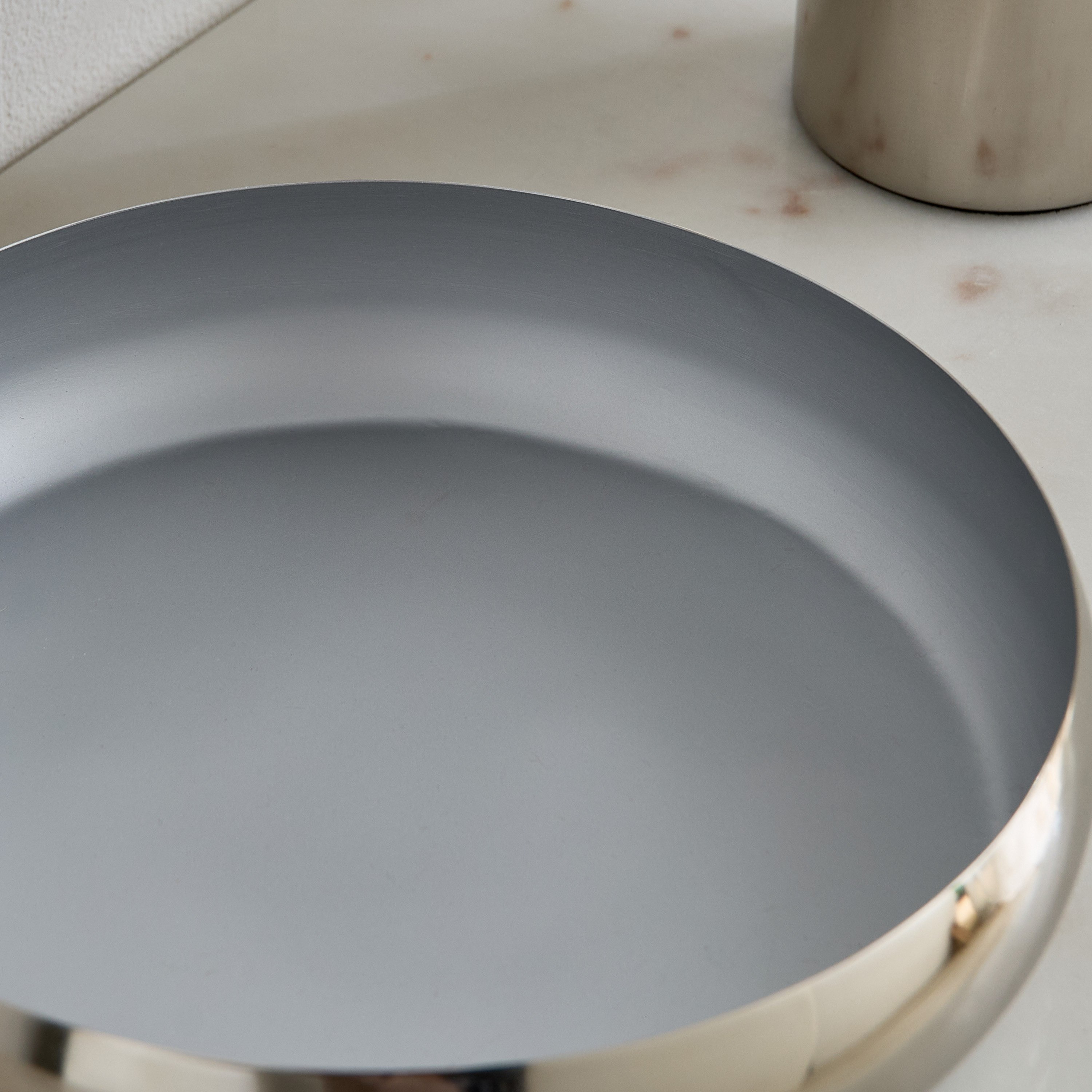 صينية معدن مستديرة من سوري - 28x28x6 سم-PROMO_QA_HB_B1G1_WWS_271025-image-3