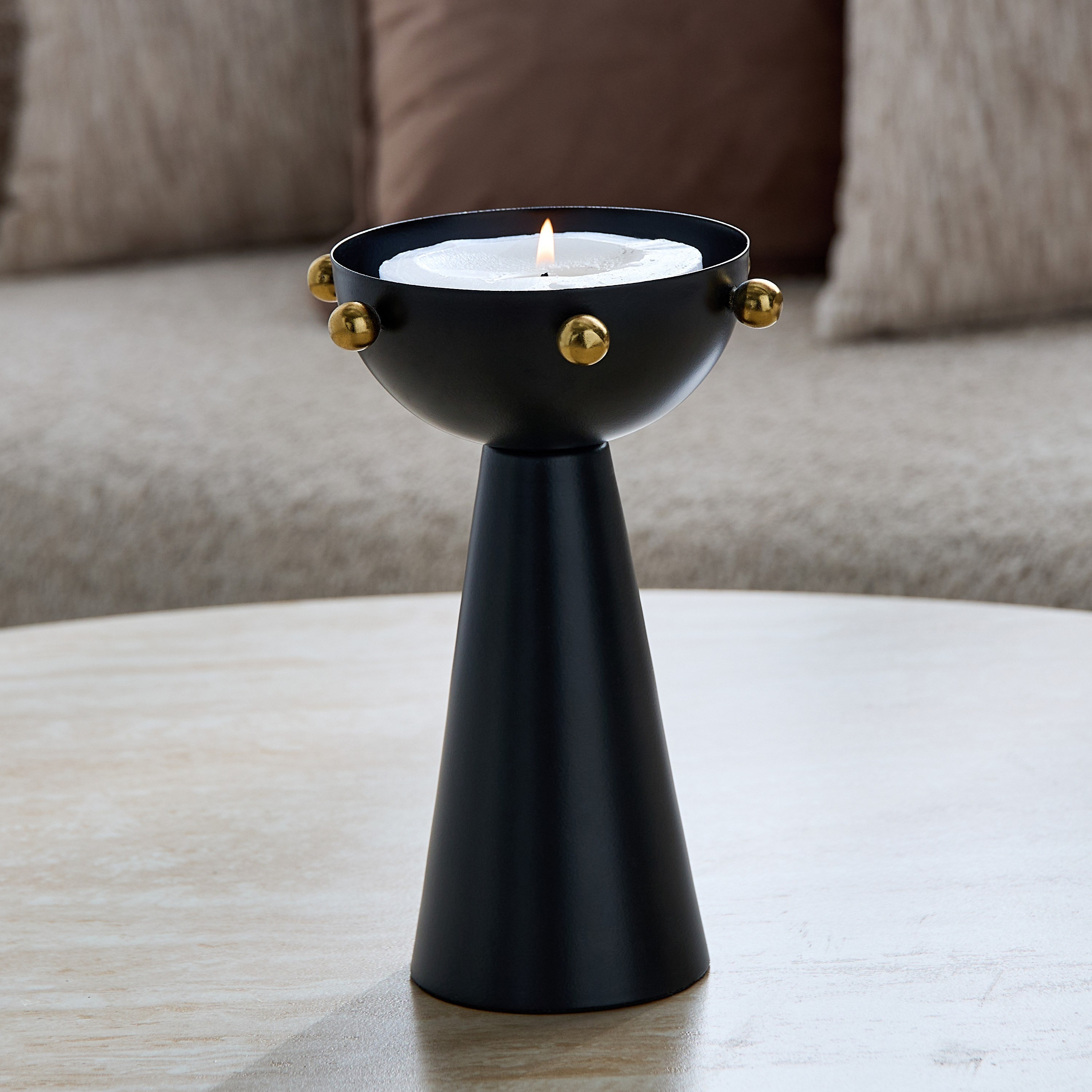 حامل شموع معدن مع خرز من سيرتوزا-hbxlivingroom-decorandaccessories-candleholders-image-1