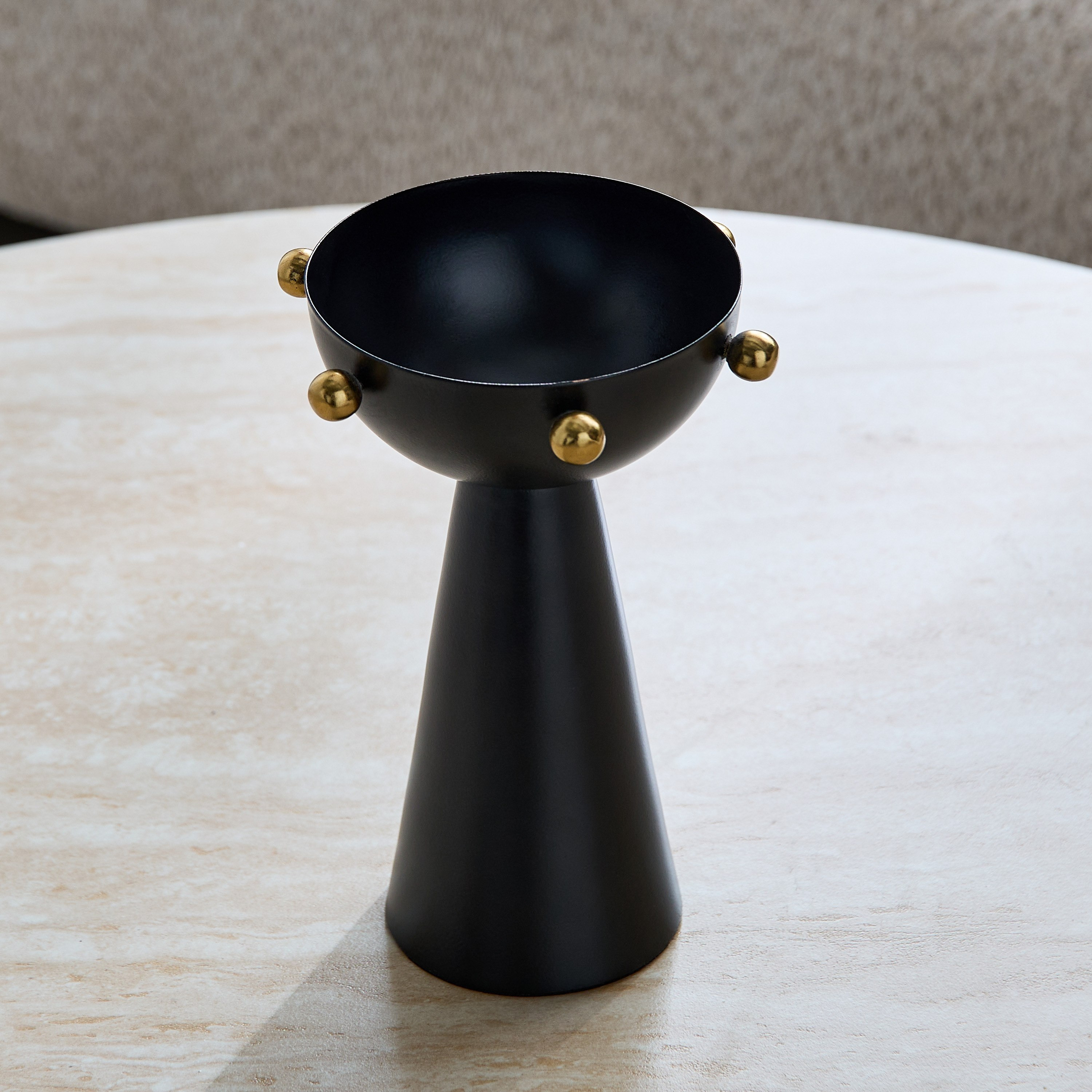 حامل شموع معدن مع خرز من سيرتوزا-hbxlivingroom-decorandaccessories-candleholders-image-2